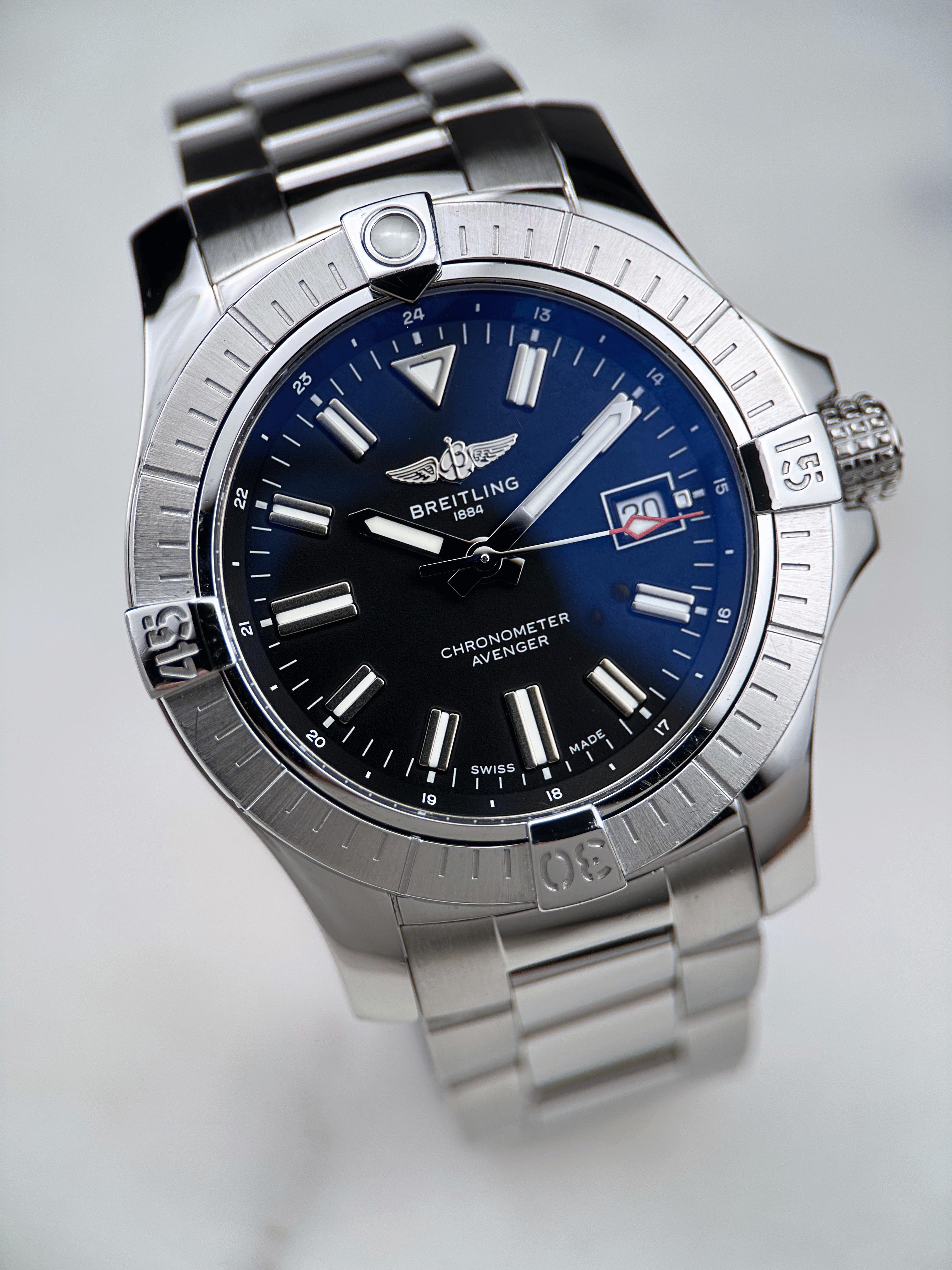 Breitling Avenger Schwarz A17318 Automatik Fullset 2018