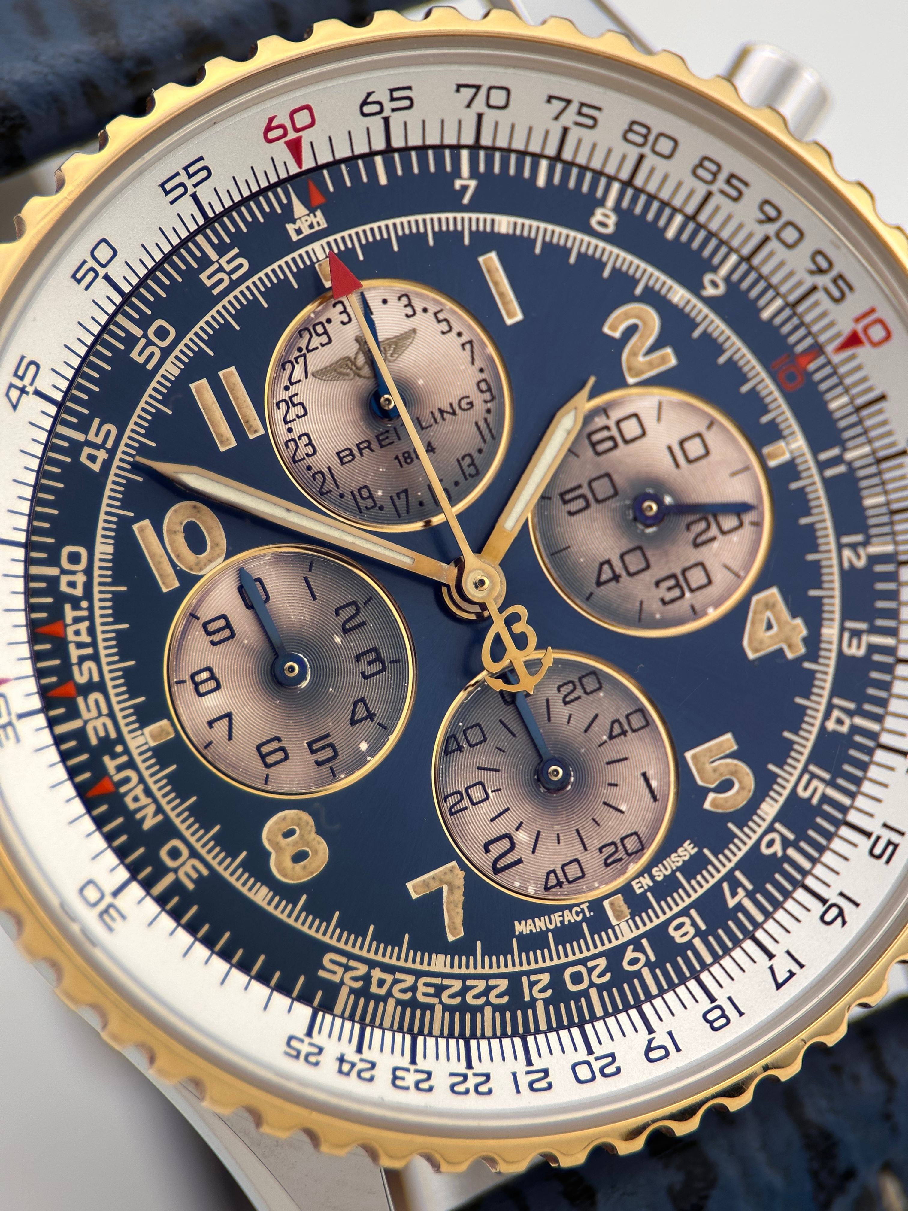 Breitling Navitimer Airborne D33030 Service 2025