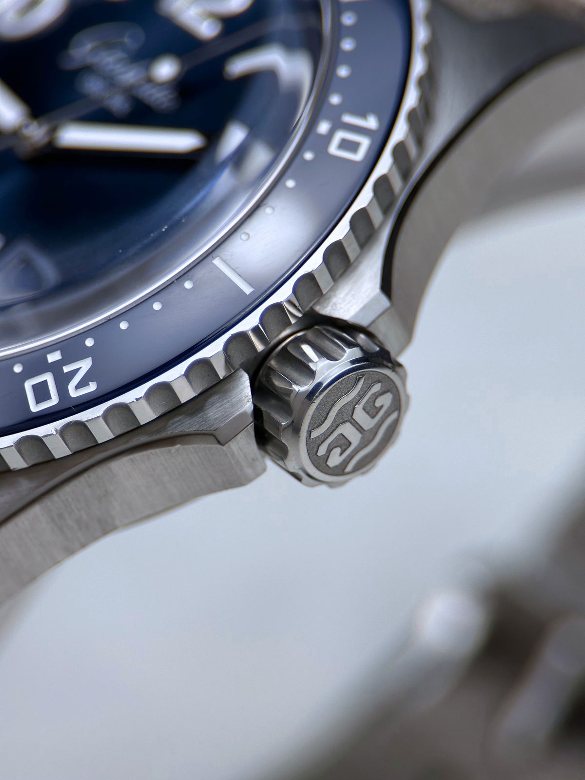 Glashütte SeaQ Panoramadatum 136.13.02.81.08 Blau Fullset 2020