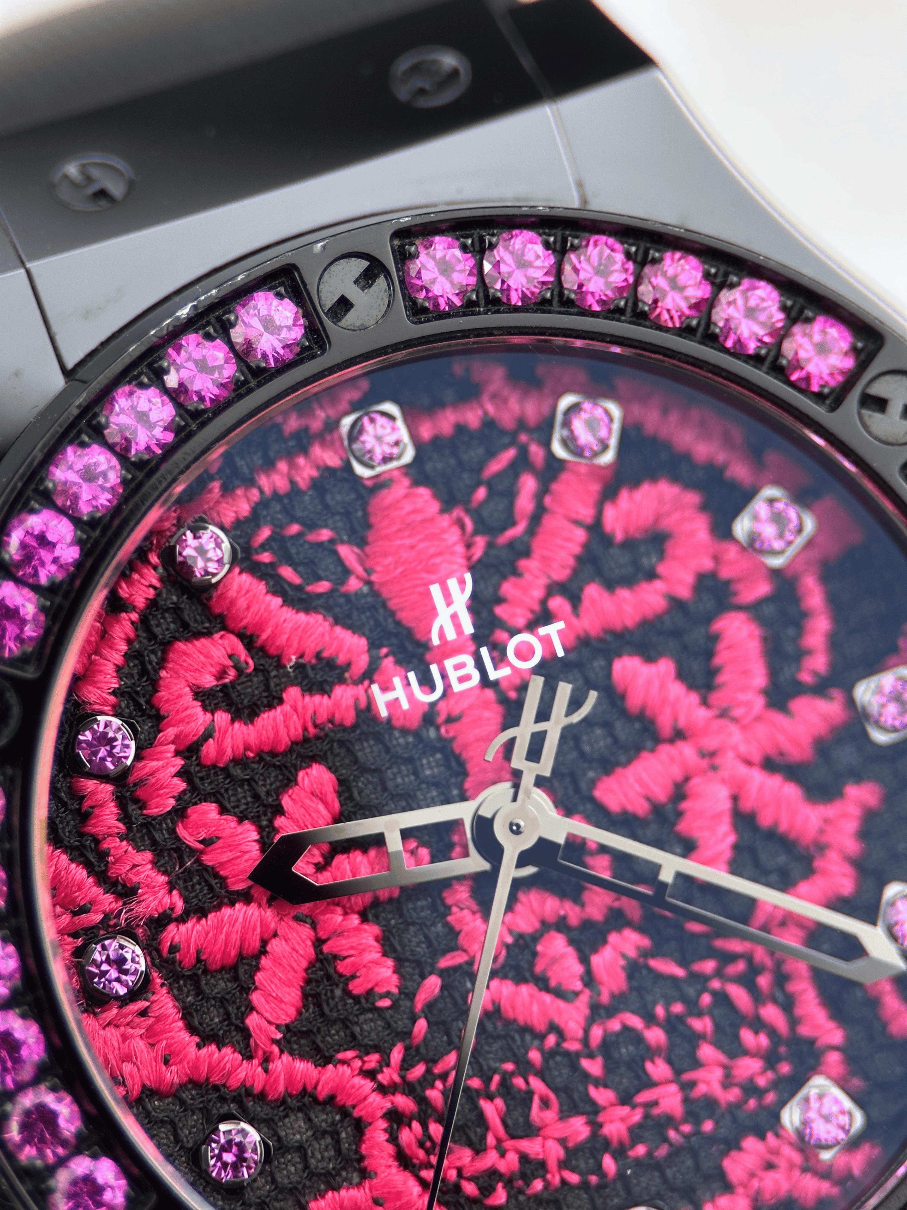 Hublot Big Bang 41mm "Suger Skull Hot Pink" Limited Edition Fullset 2017