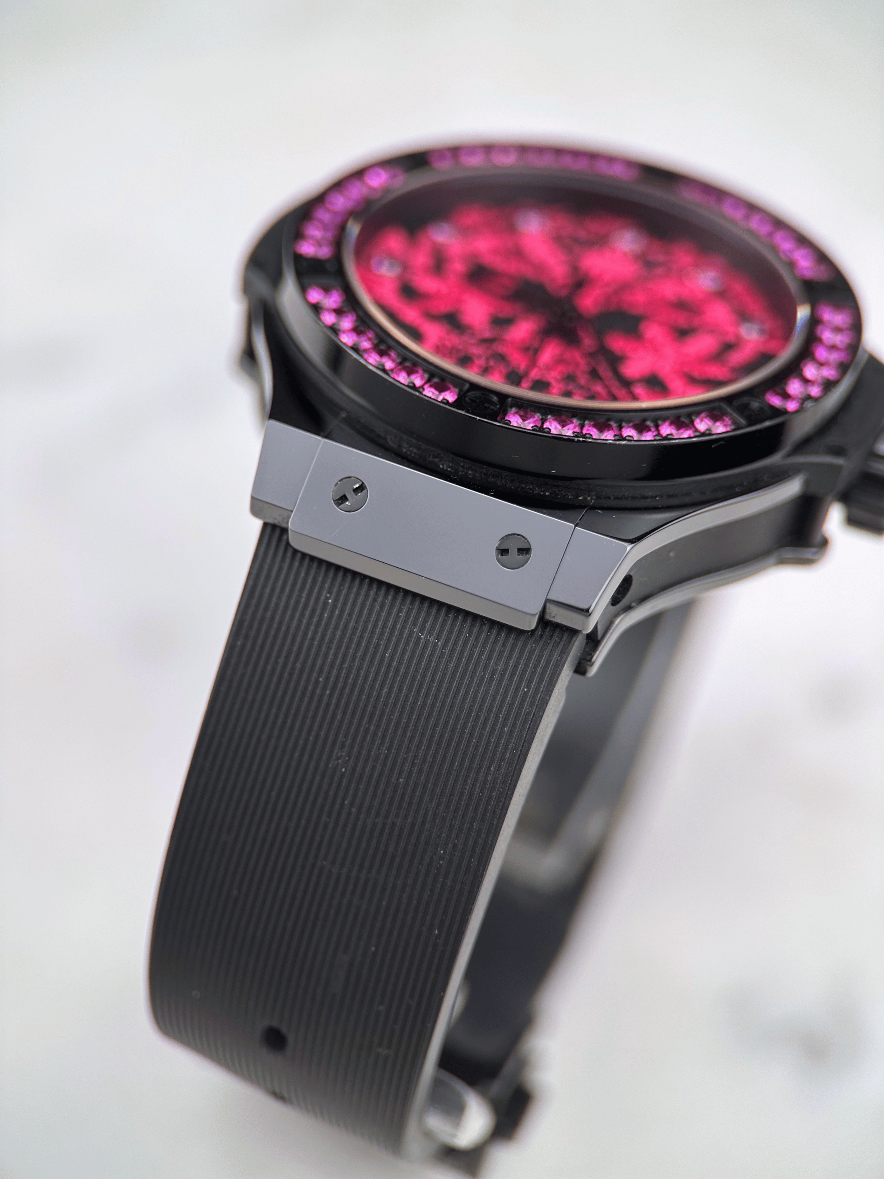 Hublot Big Bang 41mm "Suger Skull Hot Pink" Limited Edition Fullset 2017