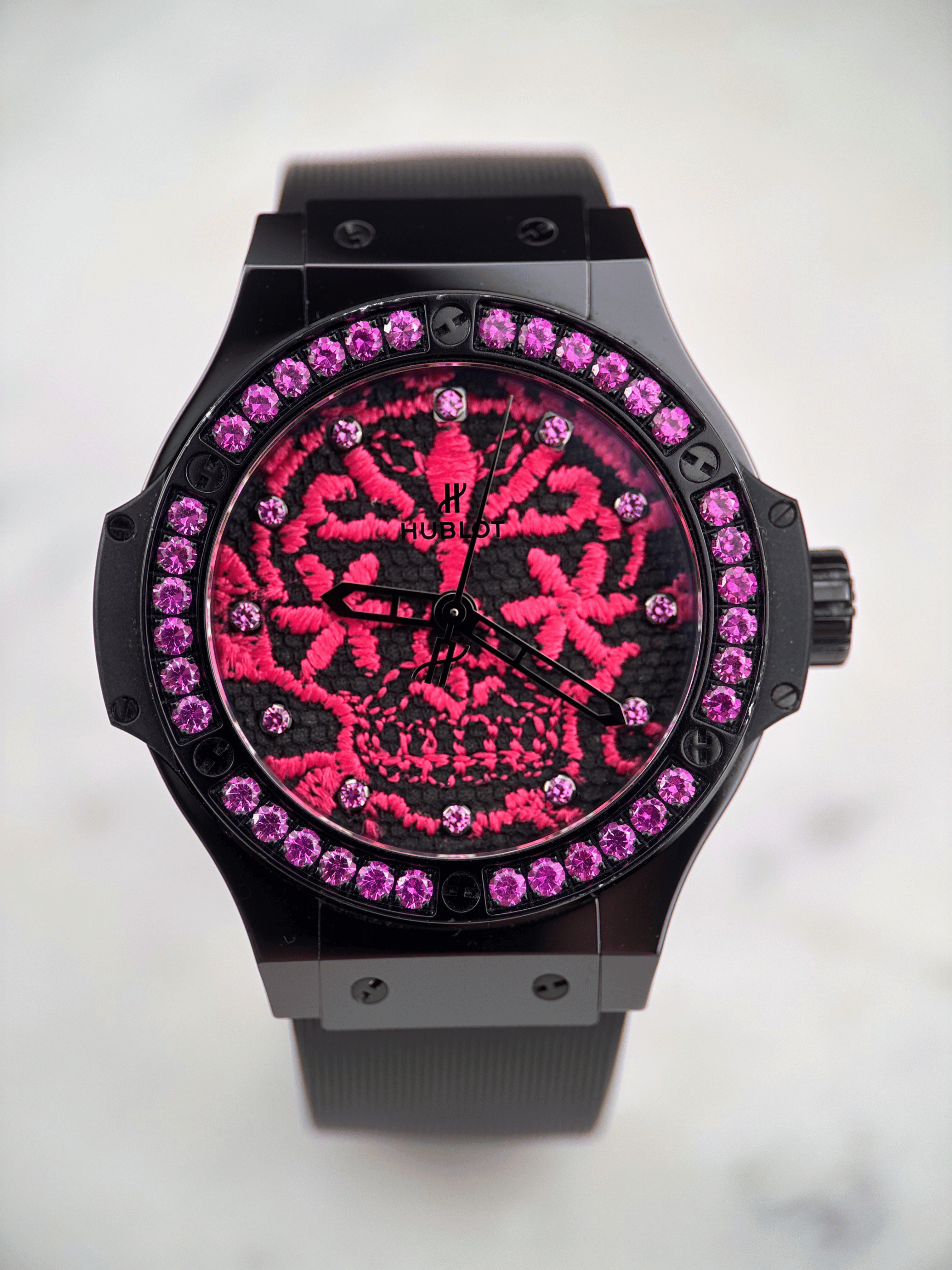 Hublot Big Bang 41mm "Suger Skull Hot Pink" Limited Edition Fullset 2017