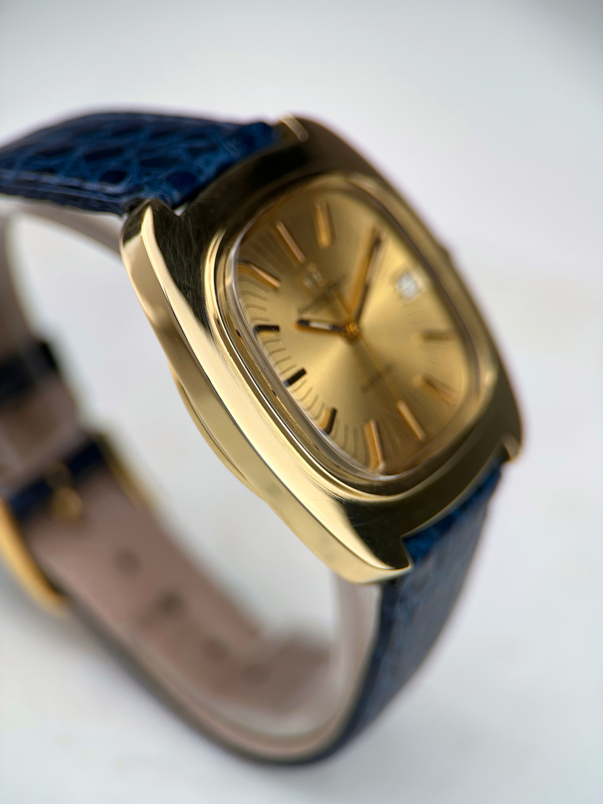 IWC Electronic 18K Gelbgold