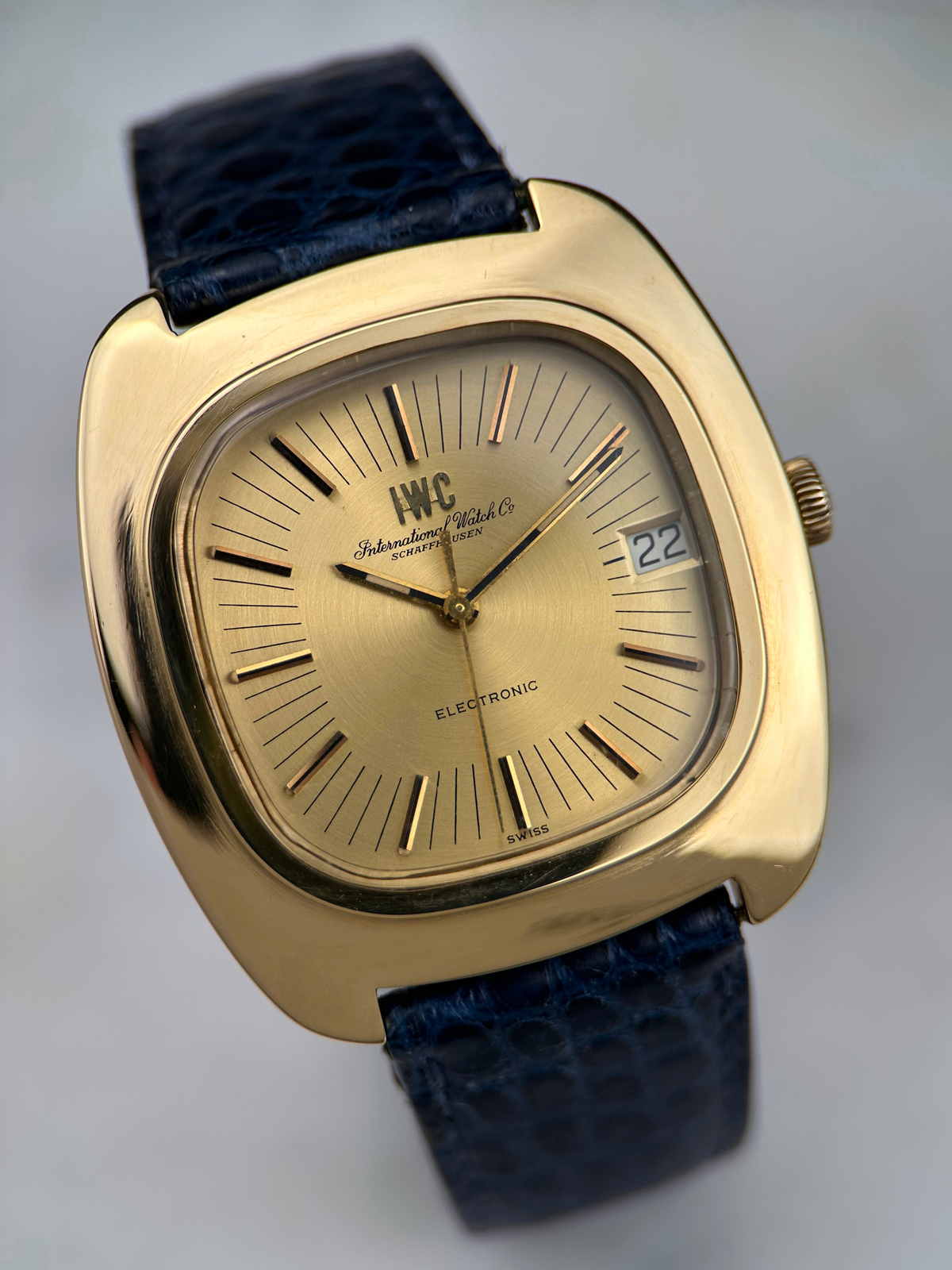 IWC Electronic 18K Gelbgold