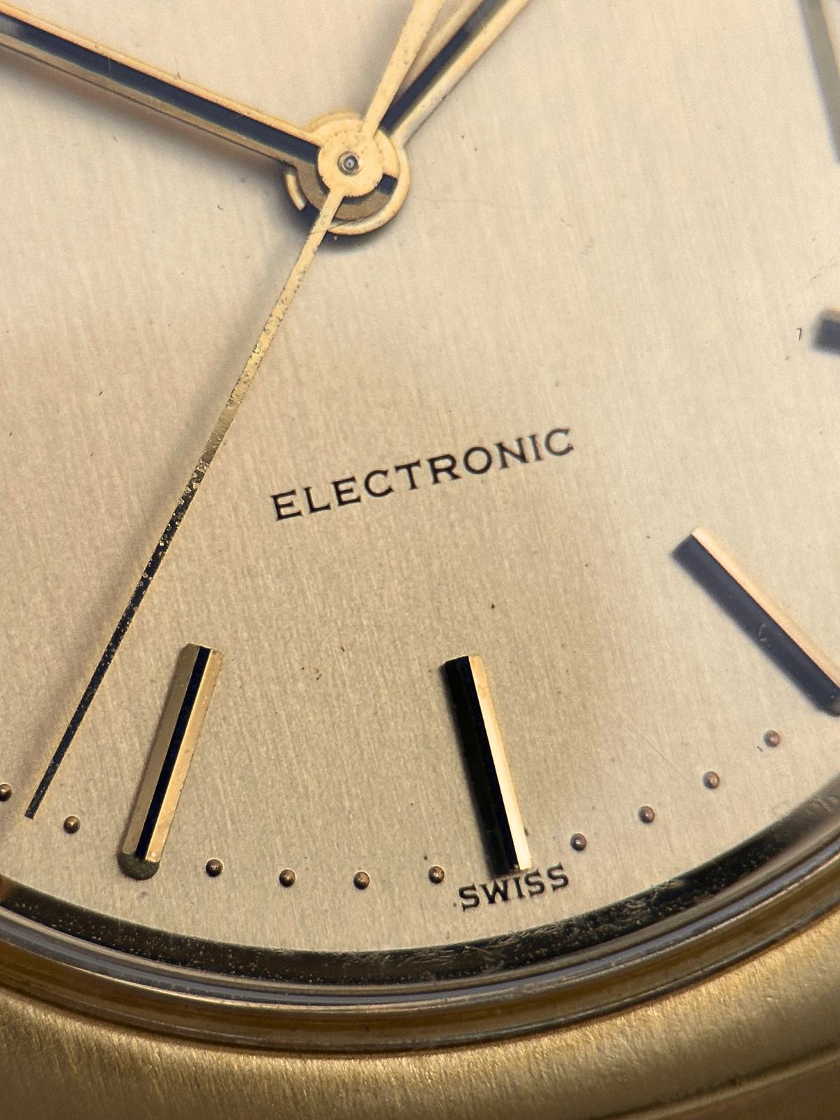 IWC Electronic 18kt Gelbgold Vintage 38mm