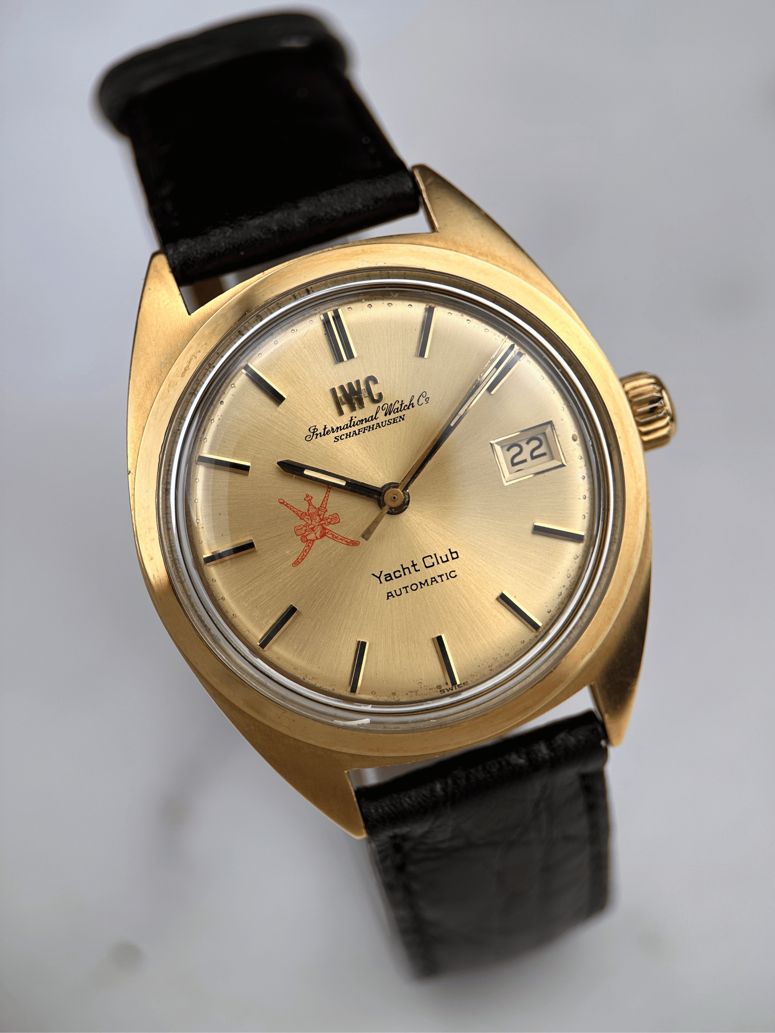 IWC Yachtclub R811 A 18k Gelbgold Khanjar