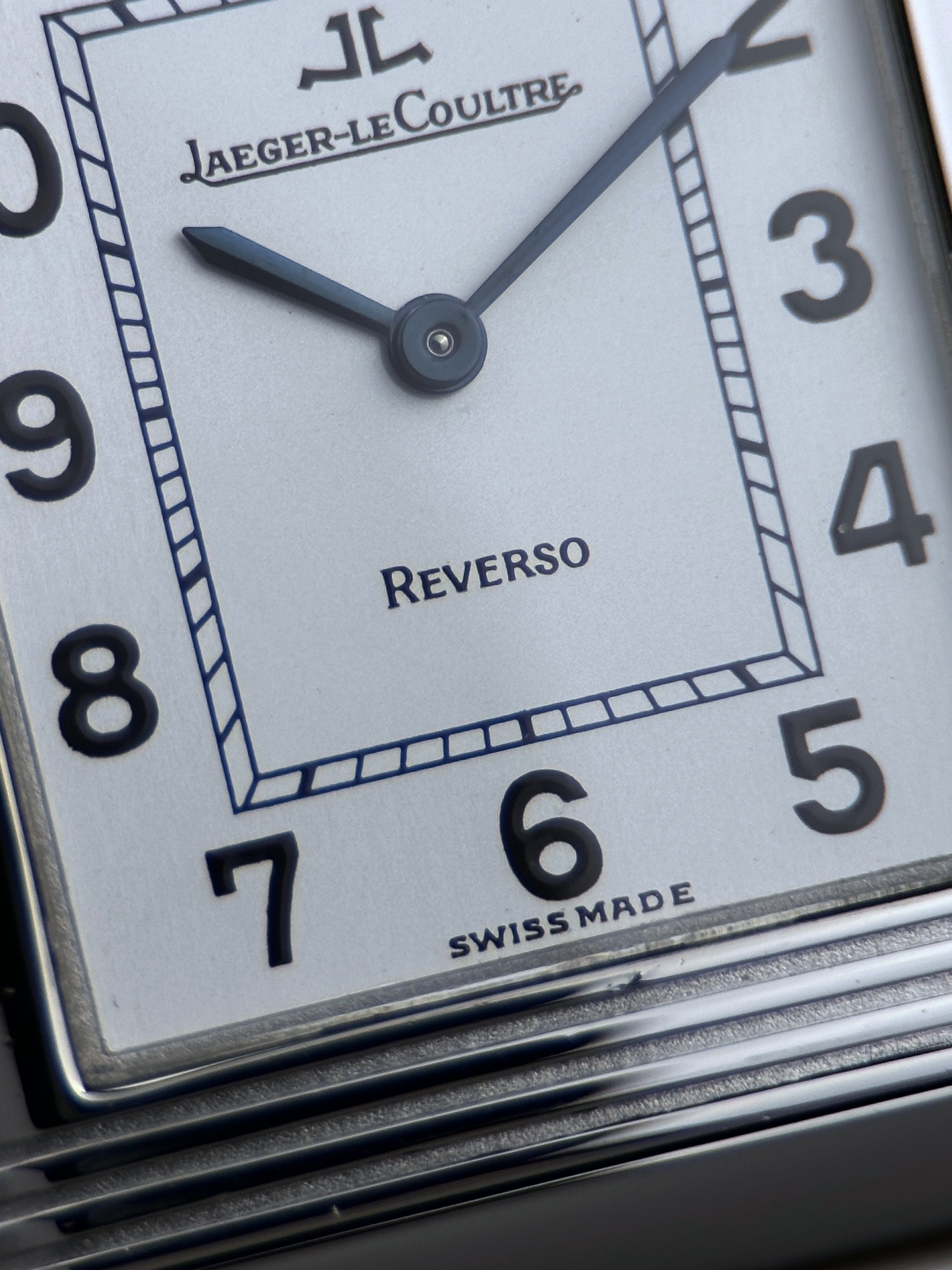 Jaeger LeCoultre Reverso Classique 250.8.86