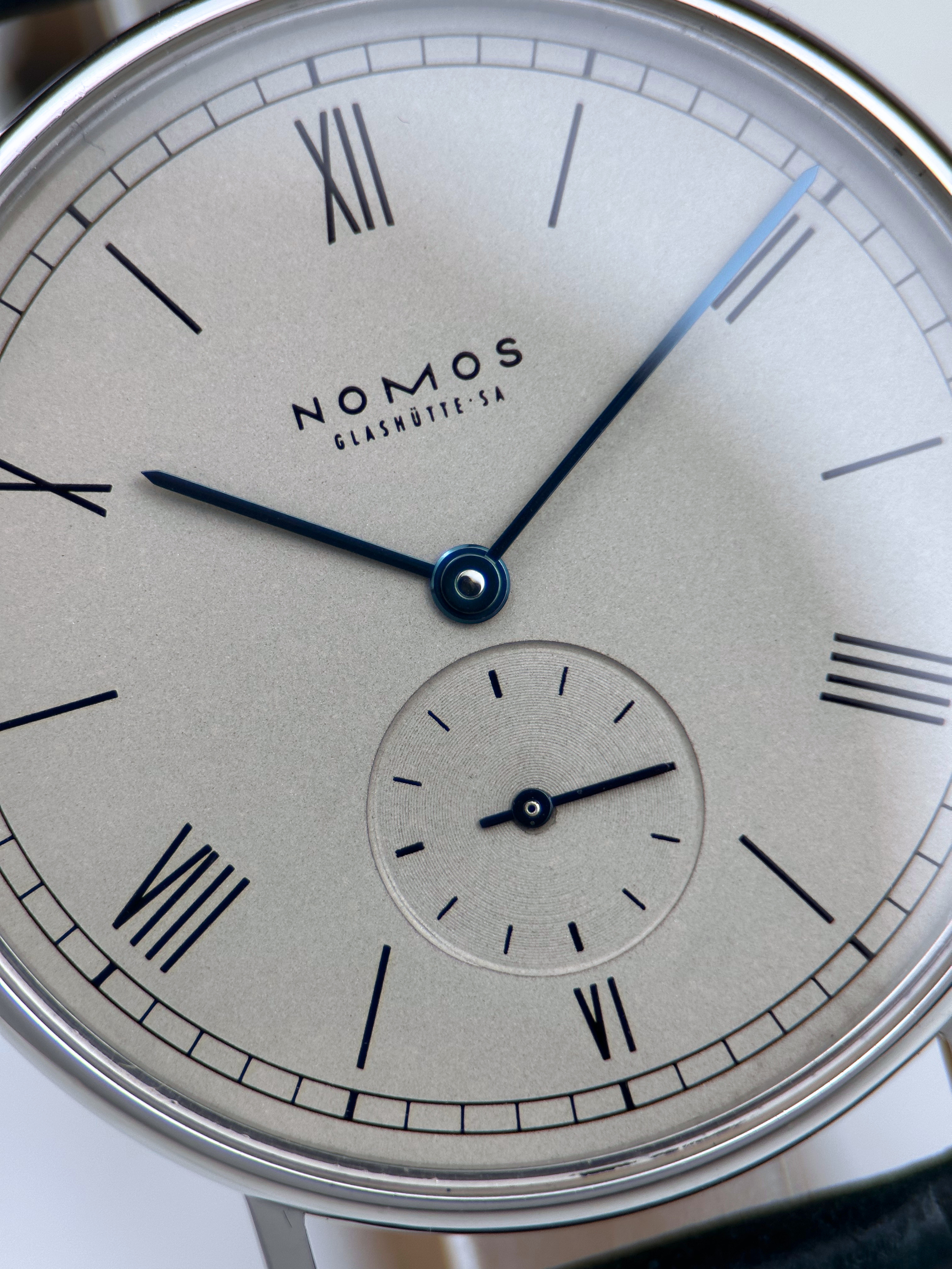 Nomos Ludwig 35mm Handaufzug
