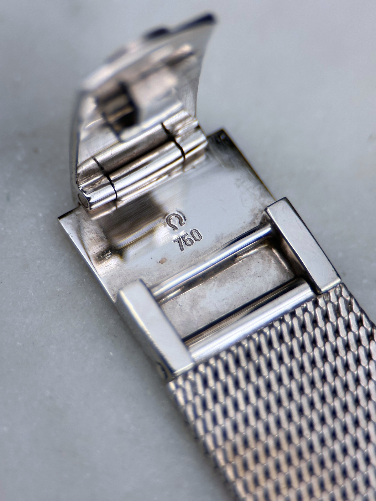 Omega 18K Weißgold 7766 Brillant