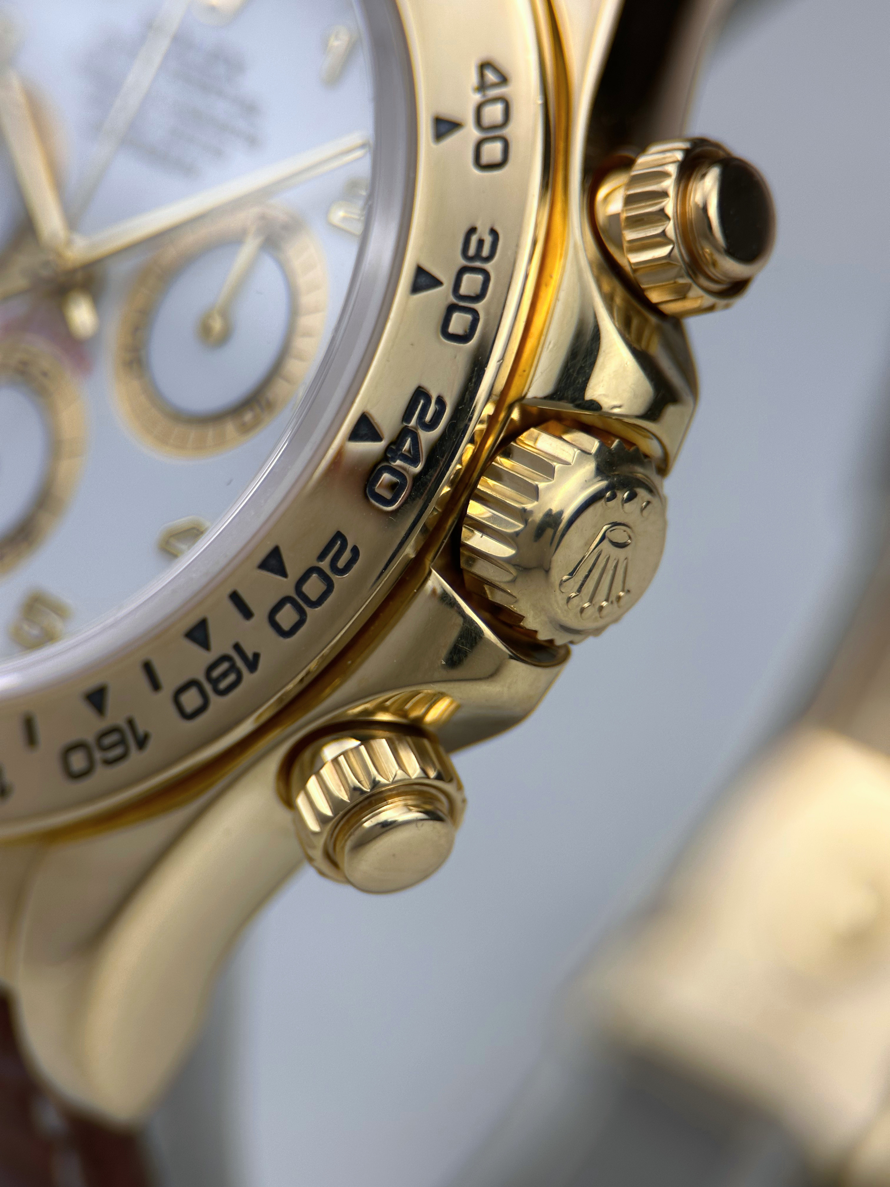 Rolex Cosmograph Daytona Weiß 116518 F-Serie Fullset 2005