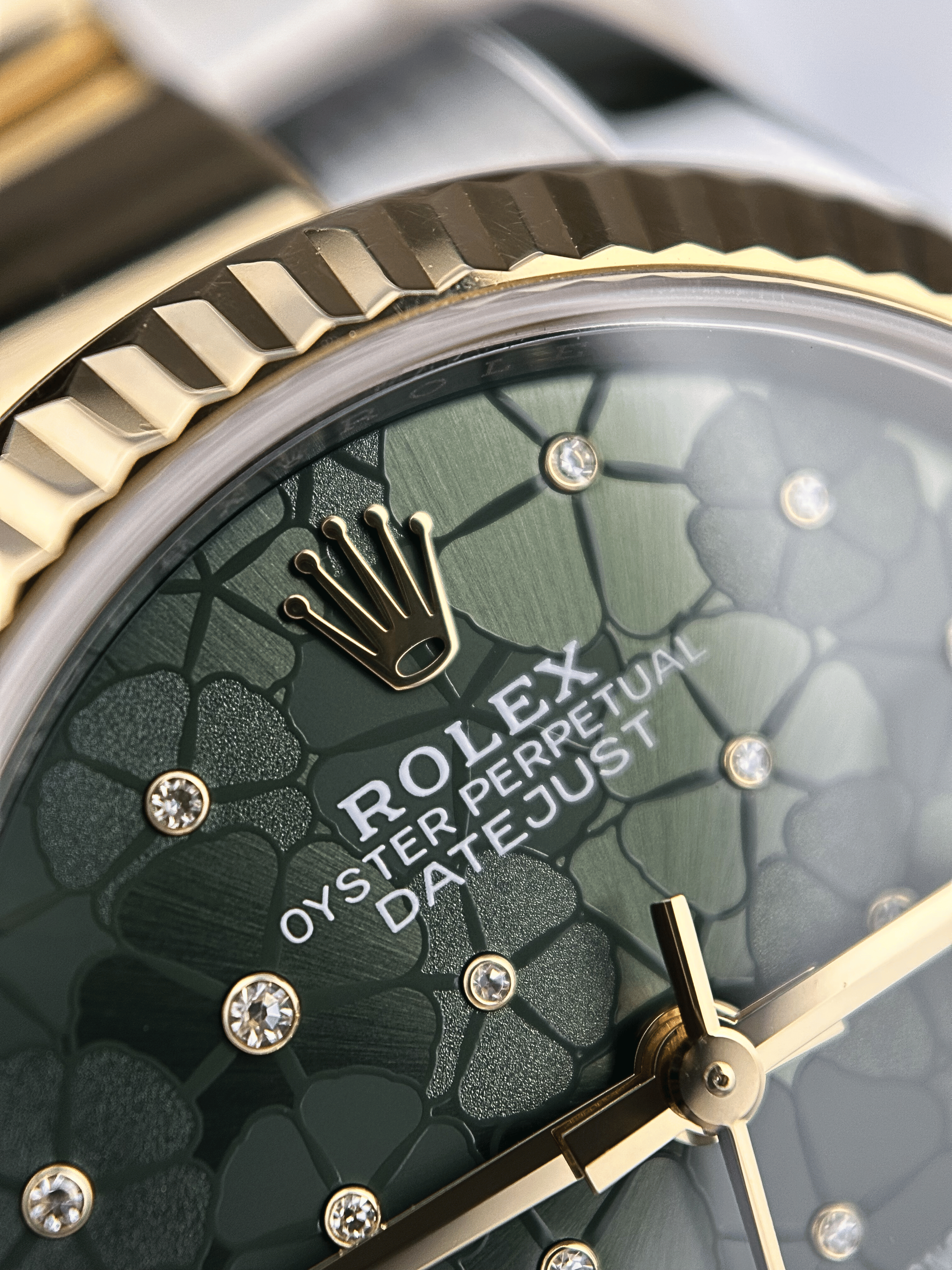 Rolex Datejust 31 Grün Floral Brillant 278273 Fullset 2023