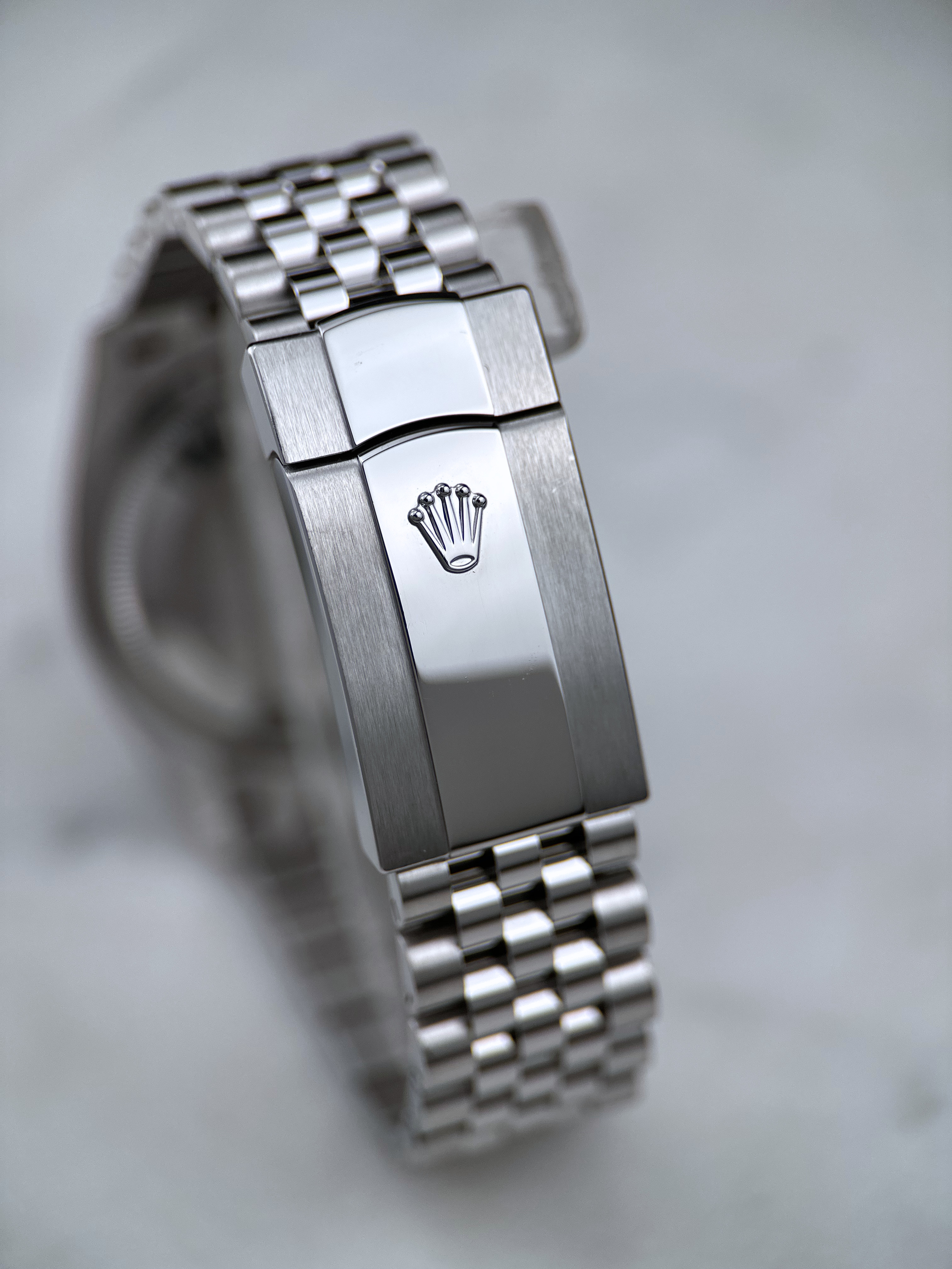 Rolex Datejust 36 Schwarz 126200 Fullset 2021