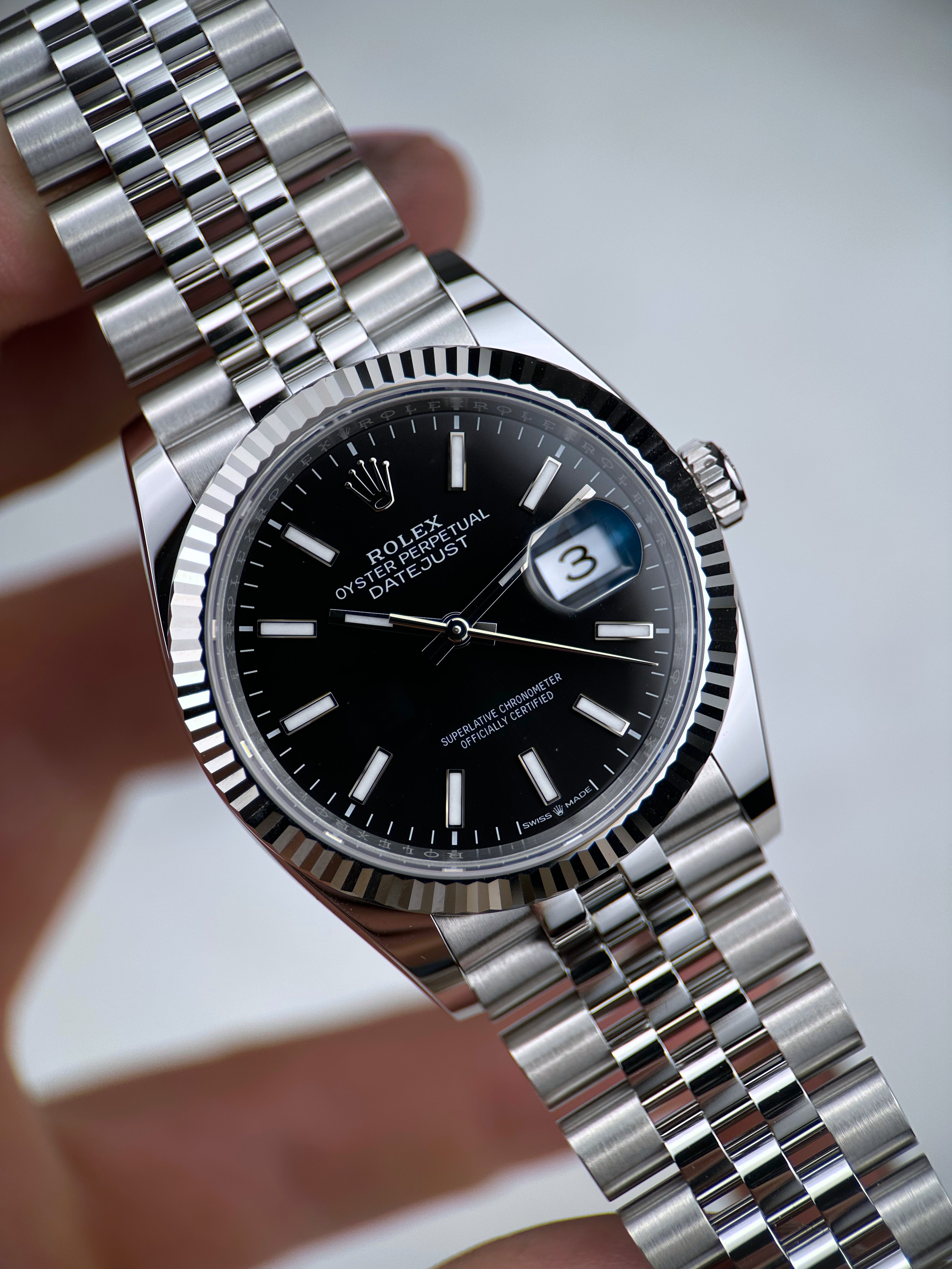 Rolex Datejust 36 Schwarz Index 126234 Fullset 2025