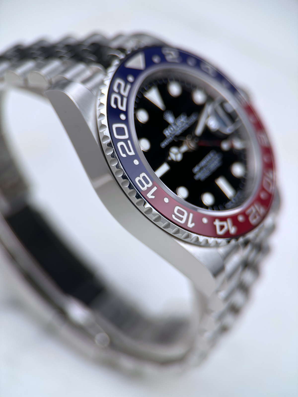 Rolex GMT Master II "Pepsi" 126170BLRO Fullset 2021