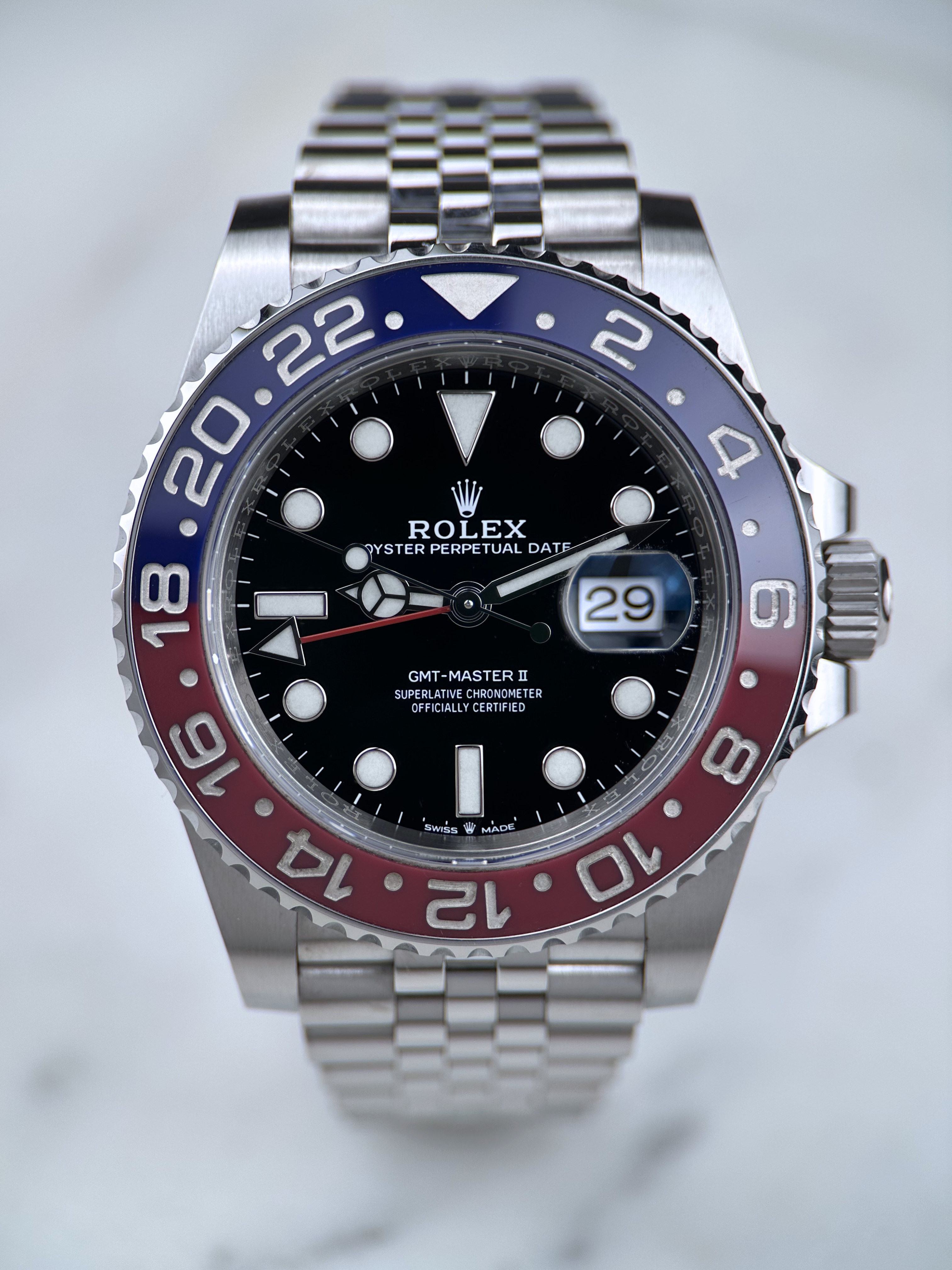 Rolex GMT Master II "Pepsi" 126710BLRO Fullset 2020