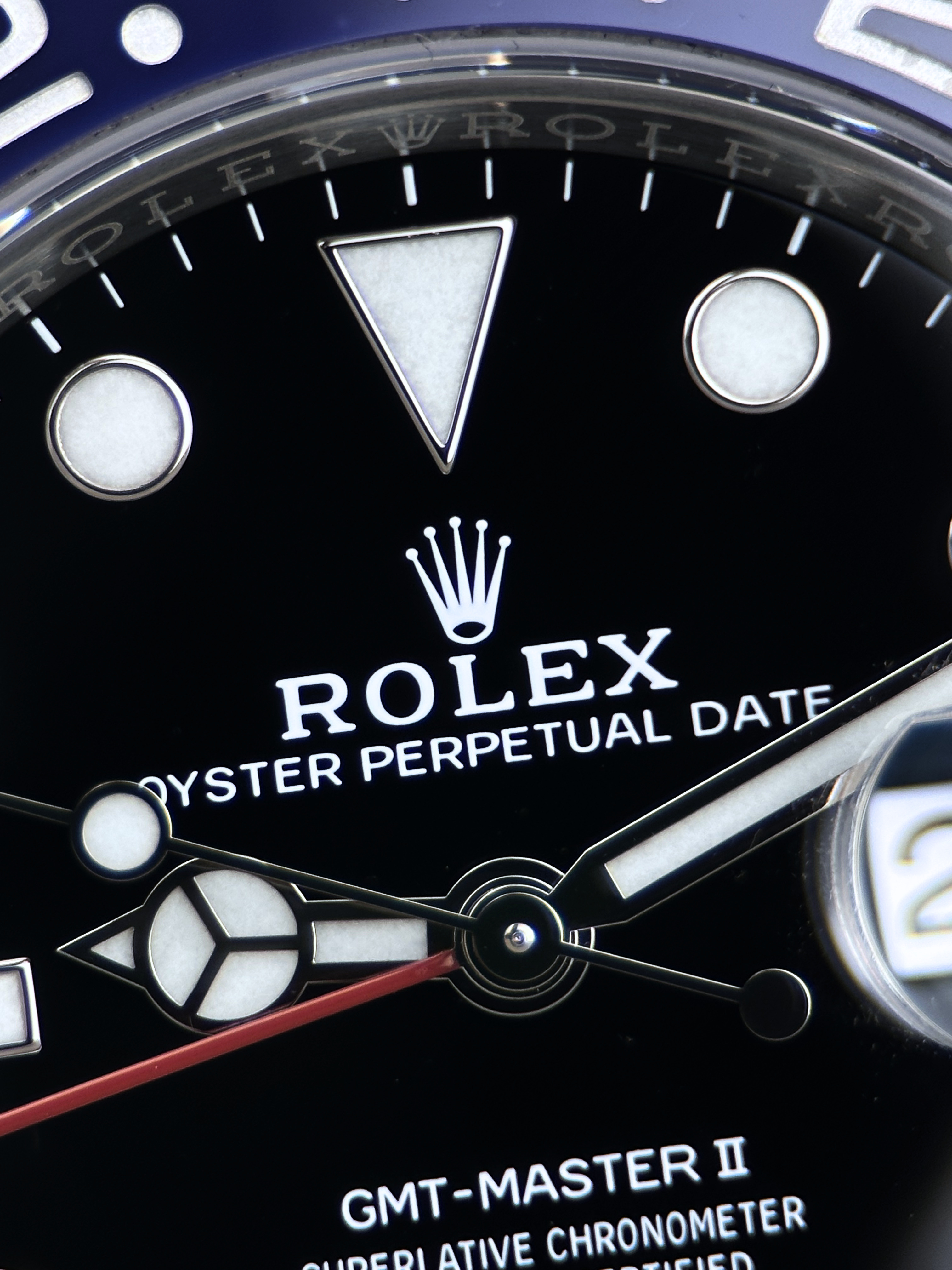Rolex GMT Master II "Pepsi" 126710BLRO Fullset 2020