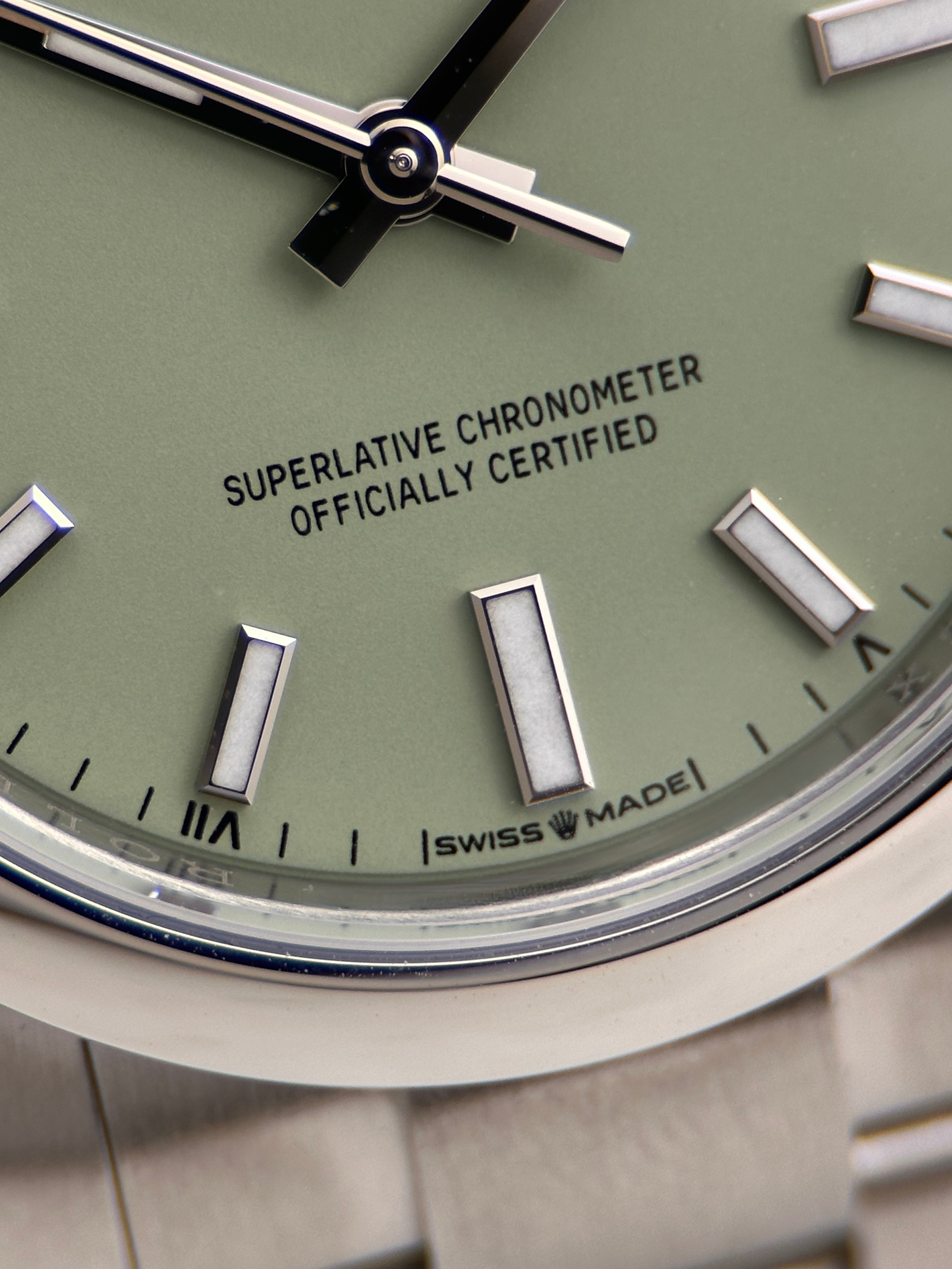 Rolex Oyster Perpetual 34 "Pistachio" 124200 Fullset 2025