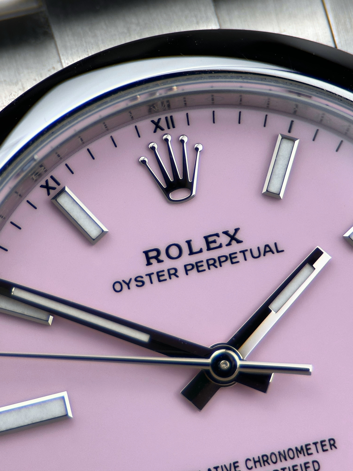 Rolex Oyster Perpetual "Candy Pink" 124200 Fullset 2025