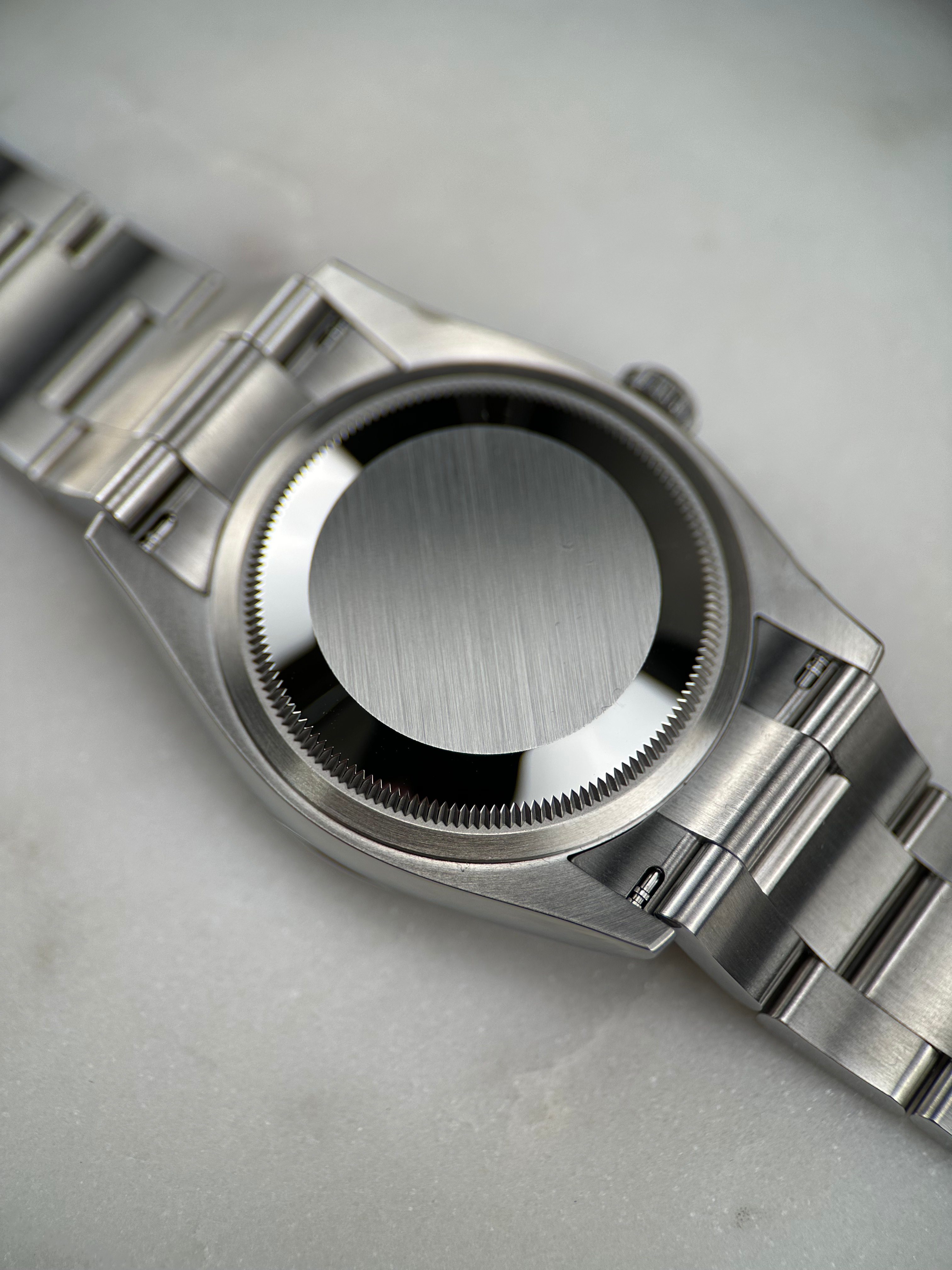 Rolex Oyster Perpetual „Grün“ 126000 Fullset 2025