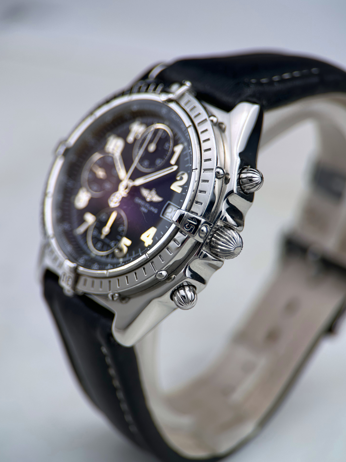 Breitling Chronomat 39mm Schwarz A13050