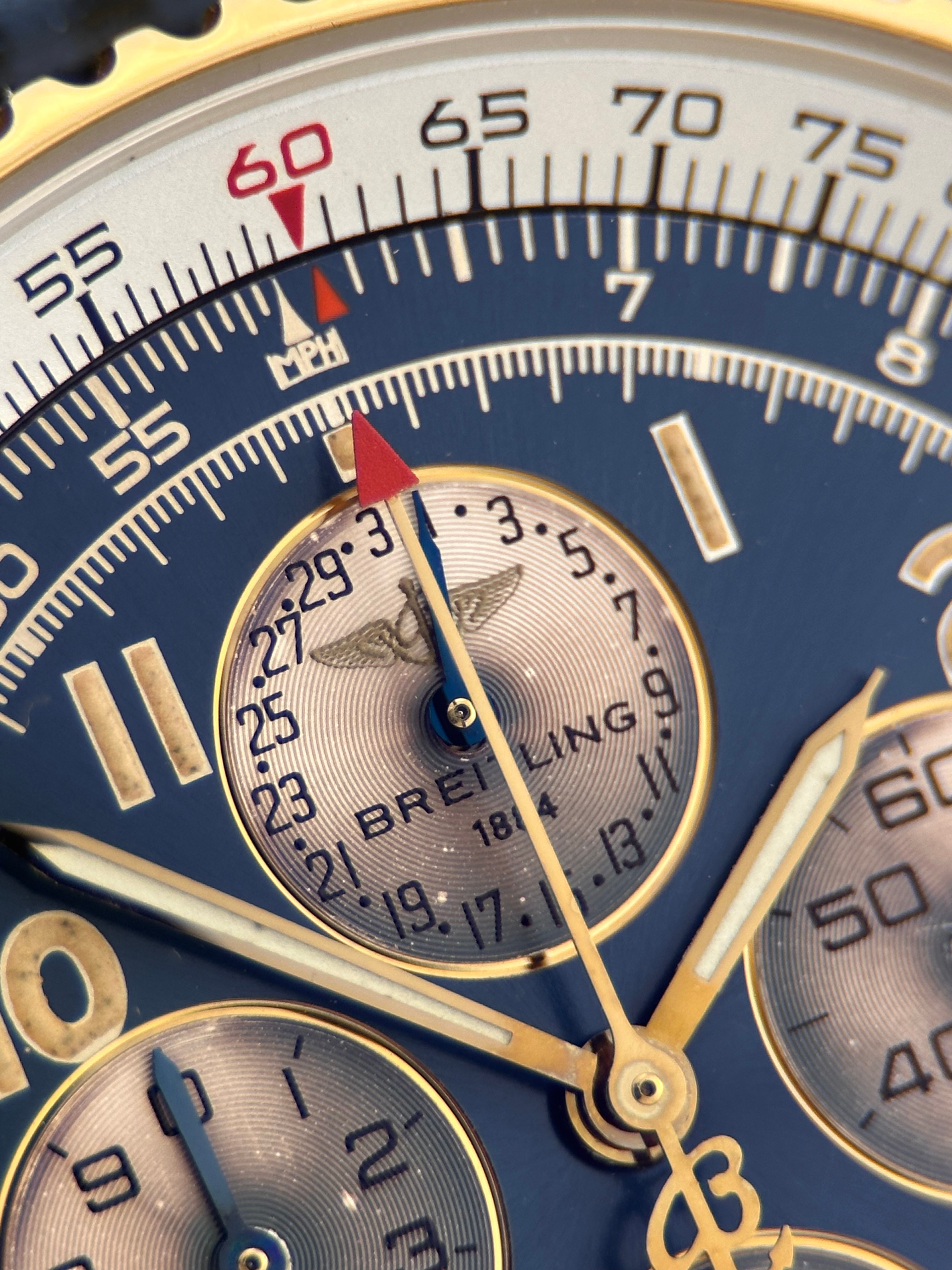 Breitling Navitimer Airborne D33030 Service 2025