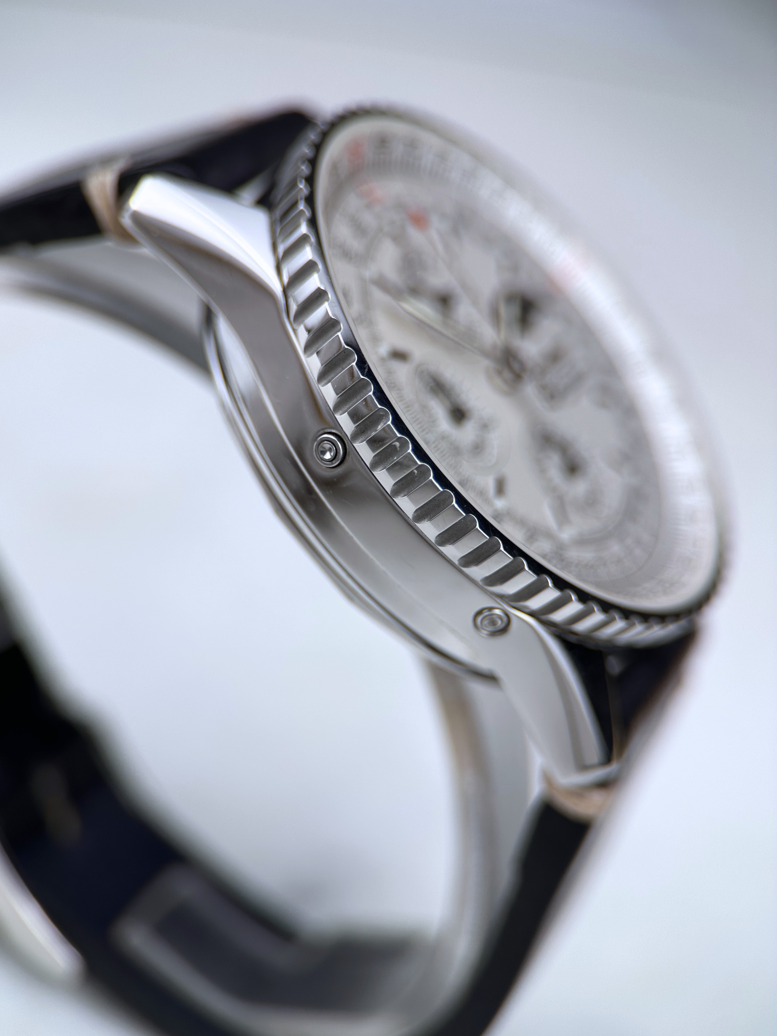 Breitling Navitimer Montbrillant Olympus A19340