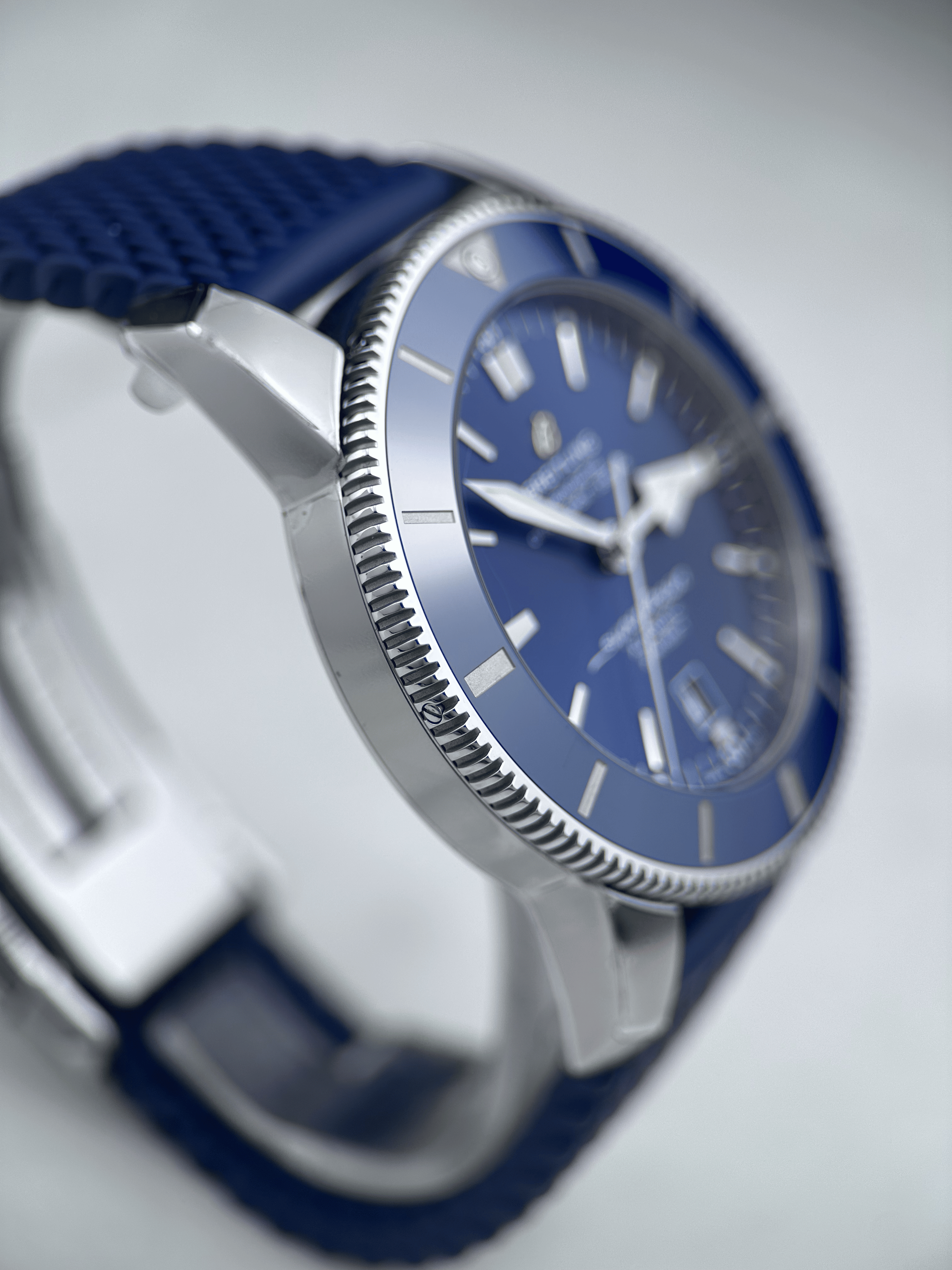 Breitling Superocean Heritage Blau AB2020161C1S1 Fullset 2023