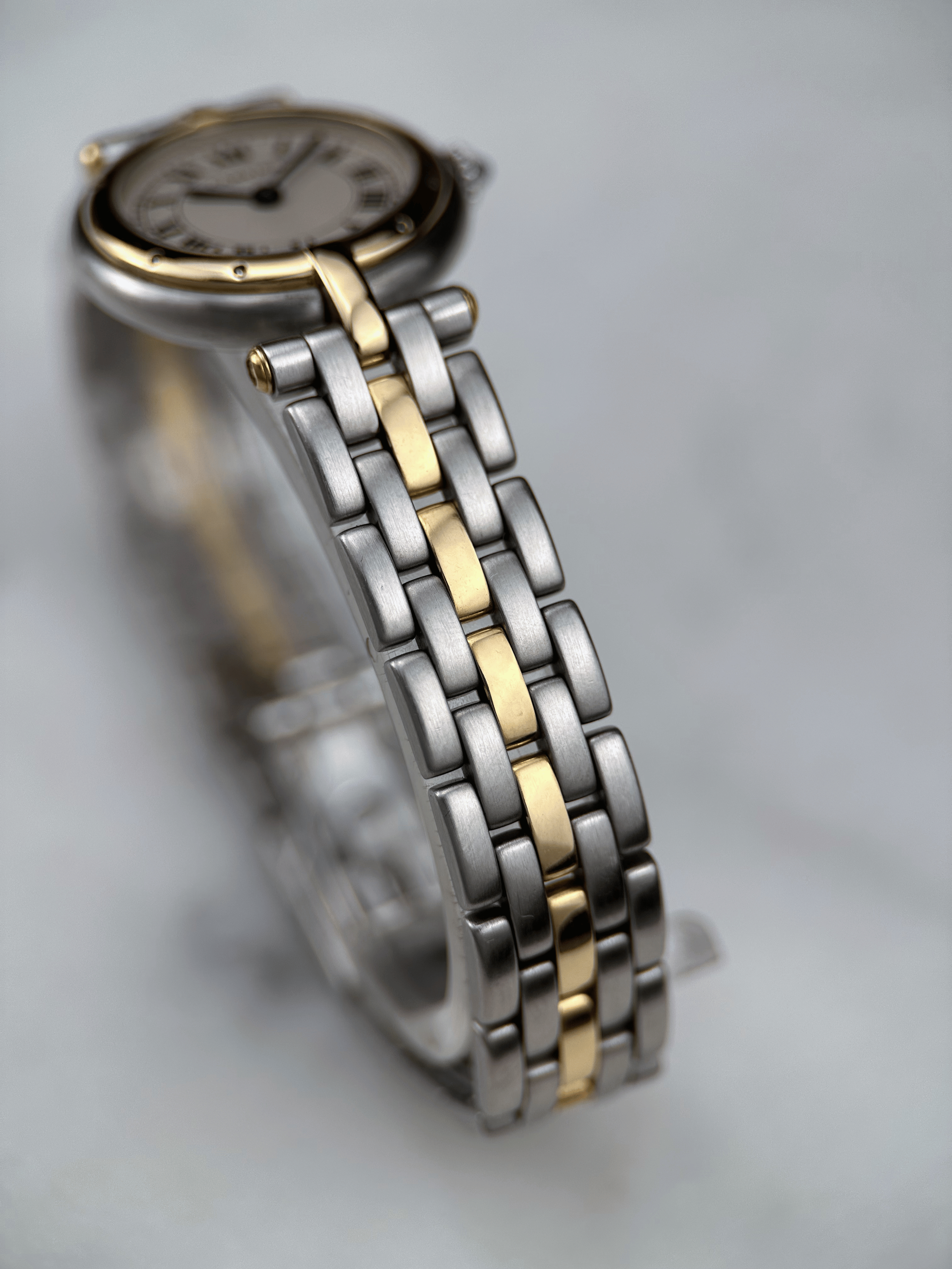 Cartier Panthere Ronde 1057920 1 Row