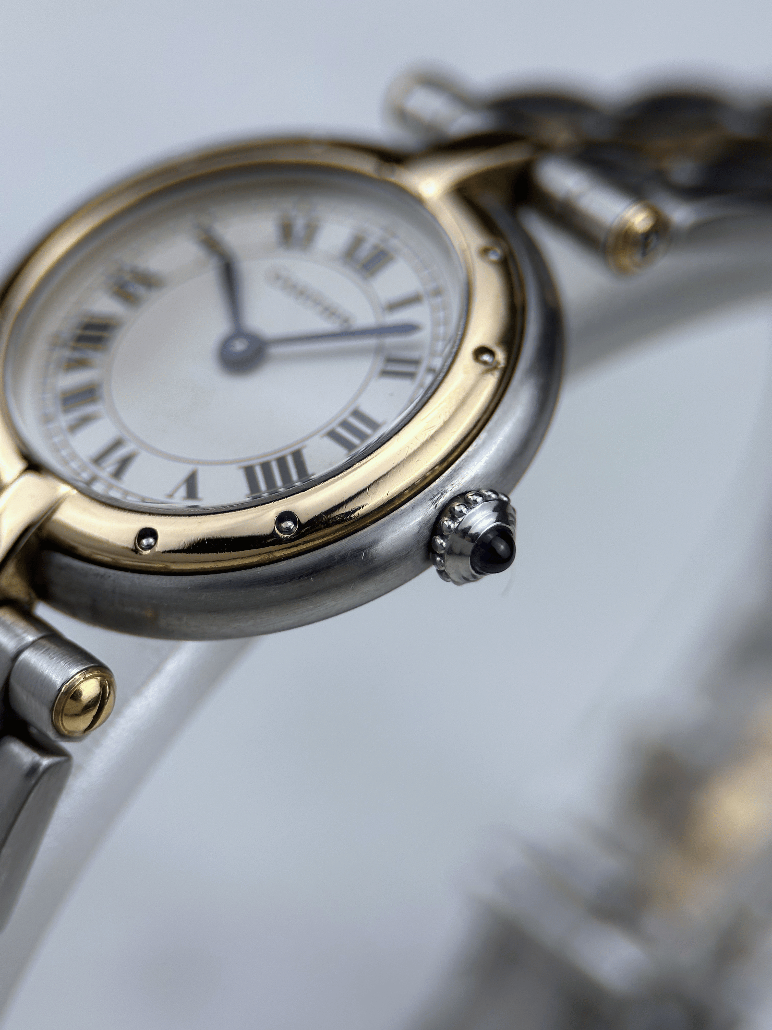 Cartier Panthere Ronde 1057920 1 Row