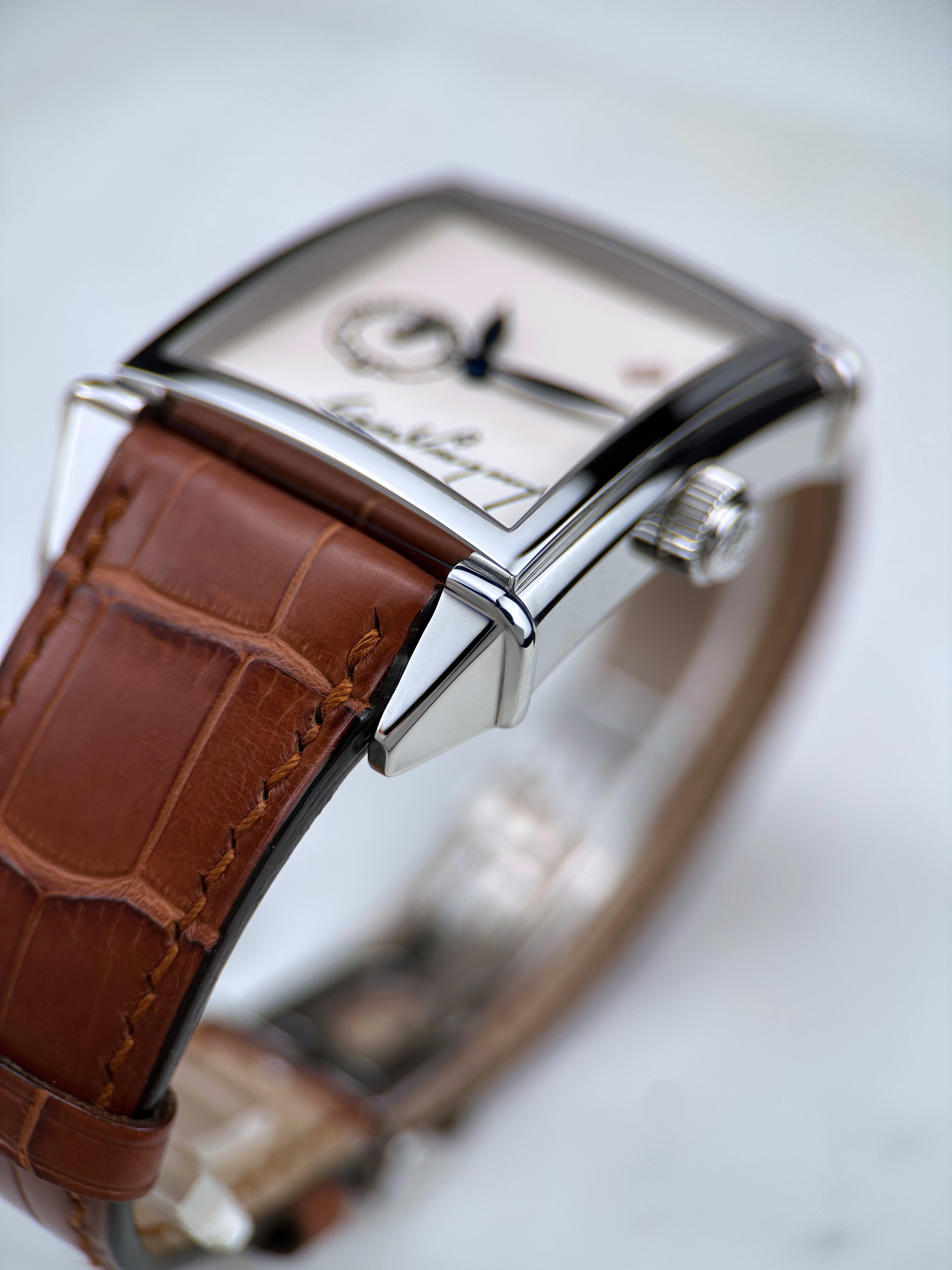 Girard-Perregaux Vintage Signature 25830 Limited Edition