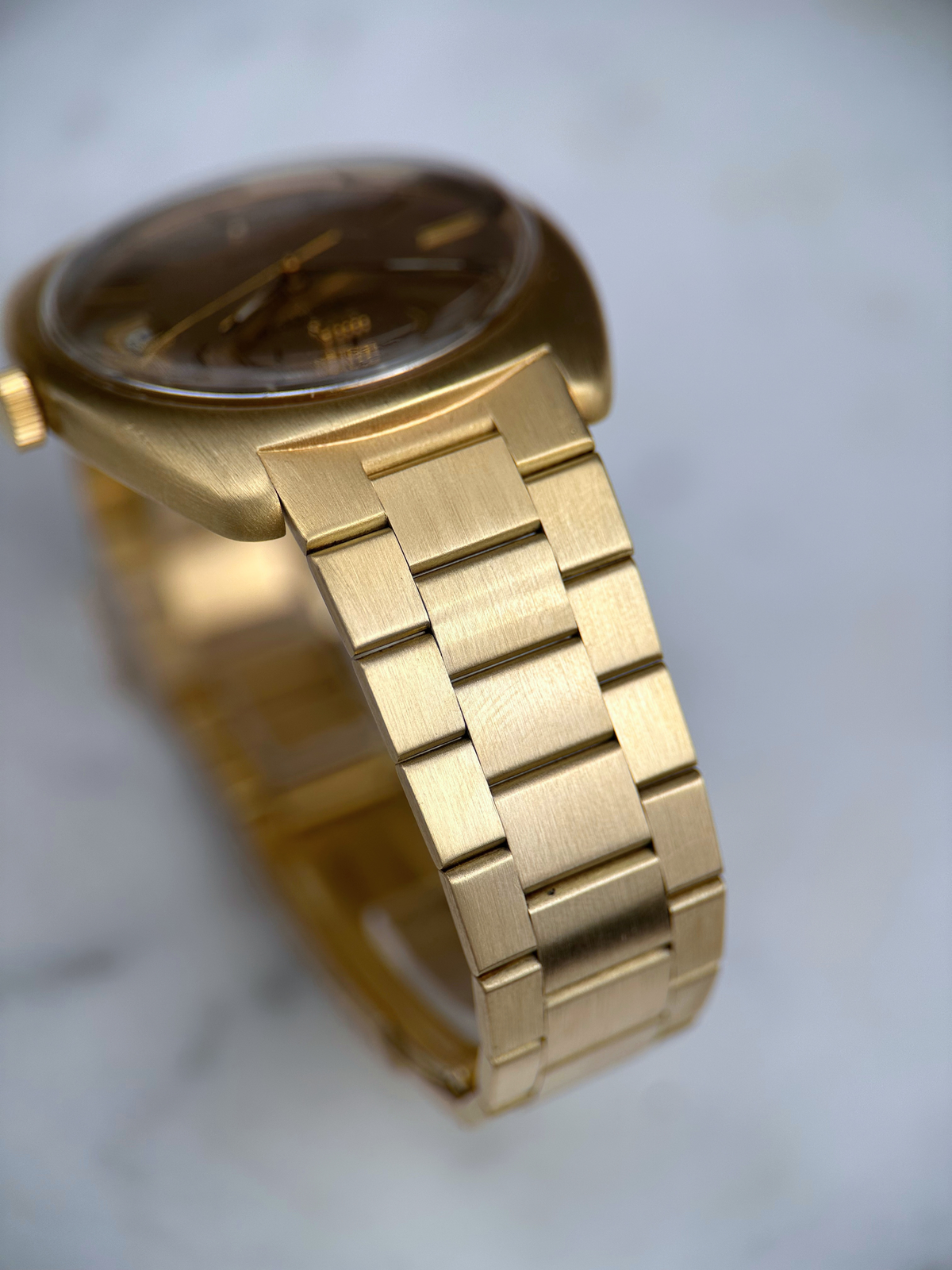 IWC Electronic 18kt Gelbgold Vintage 38mm