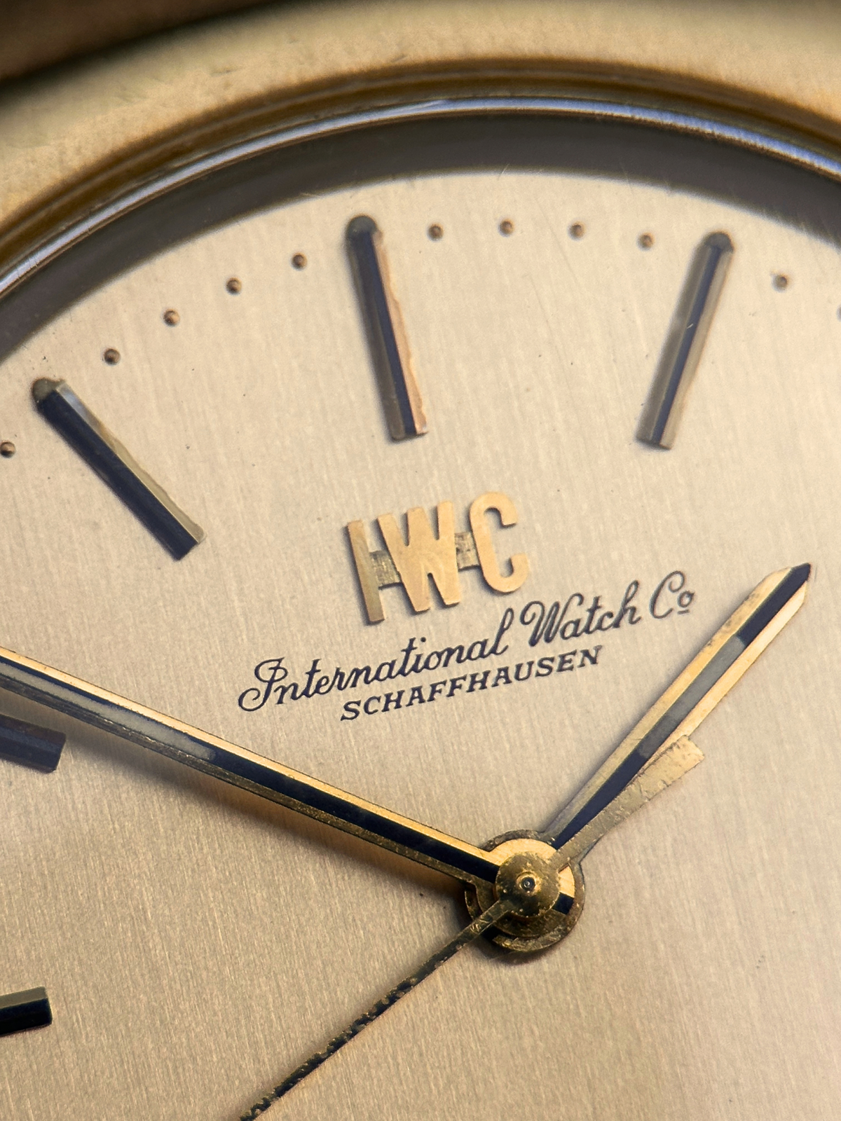 IWC Electronic 18kt Gelbgold Vintage 38mm