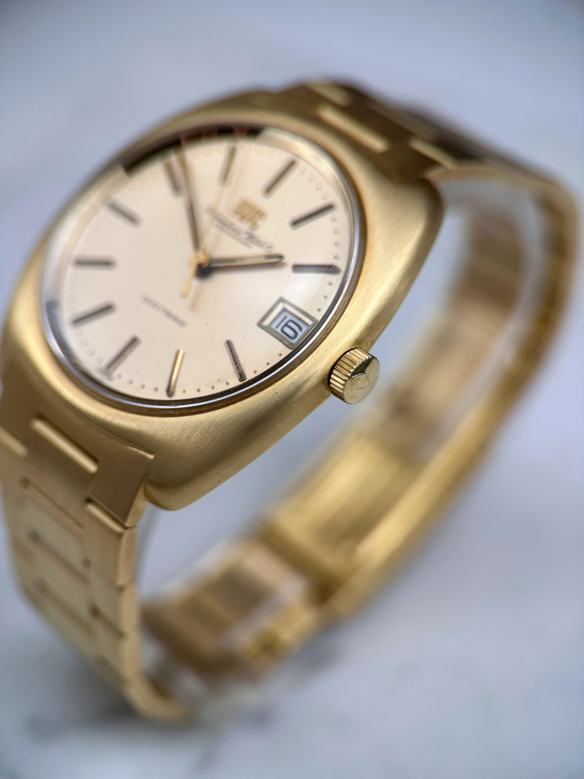 IWC Electronic 18kt Gelbgold Vintage 38mm