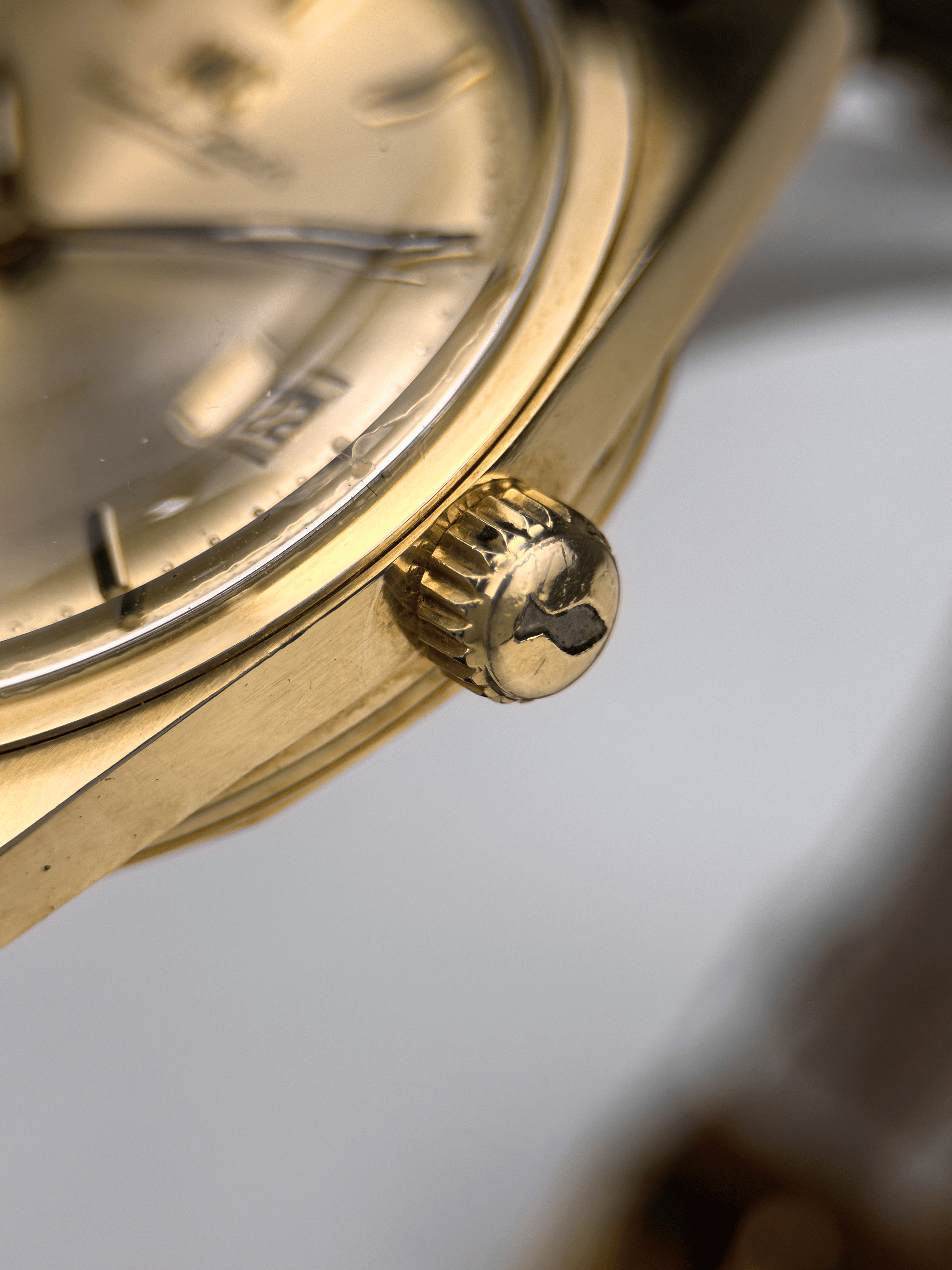 IWC Yachtclub R811 A 18k Gelbgold Khanjar