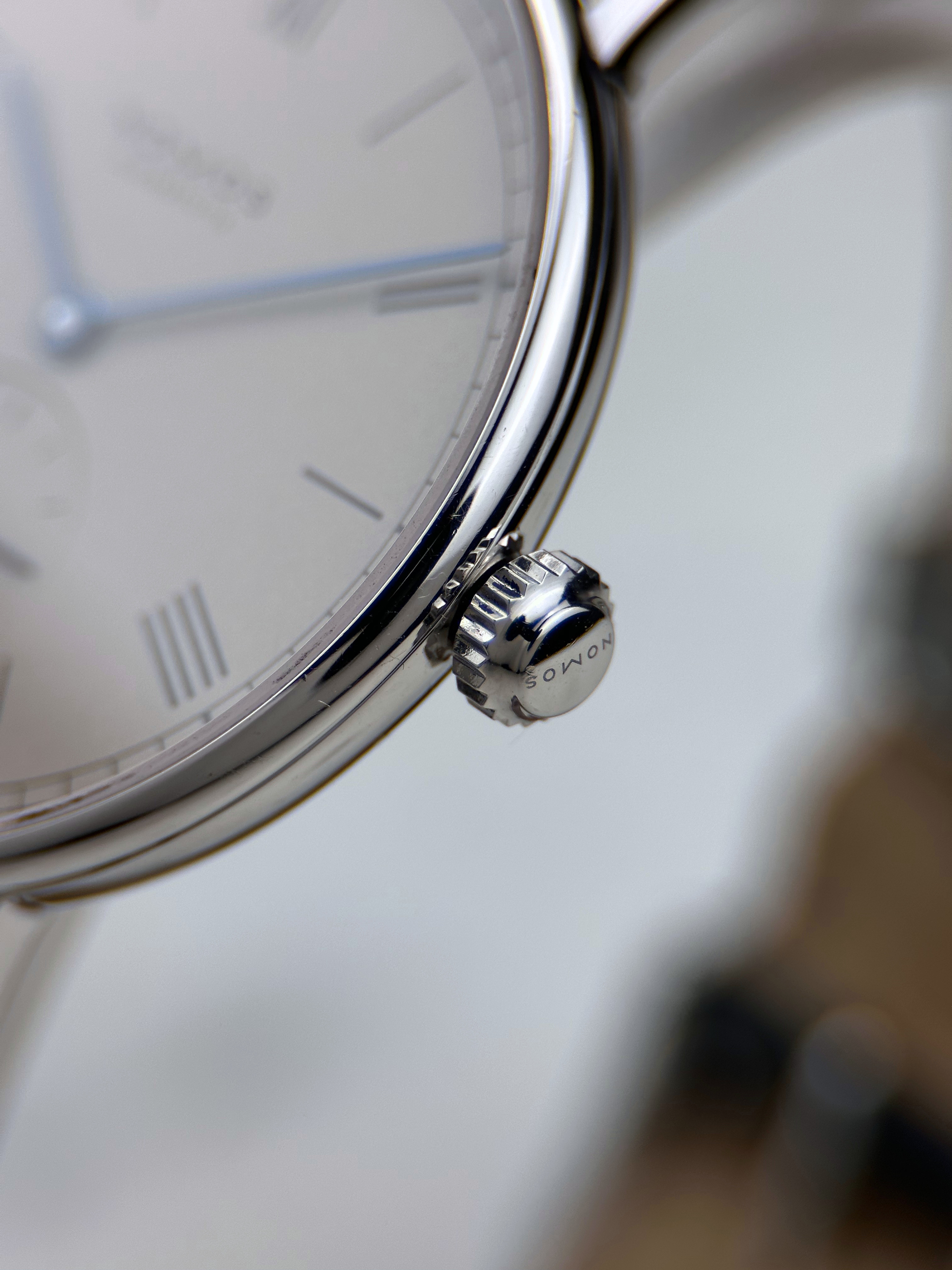 Nomos Ludwig 35mm Handaufzug