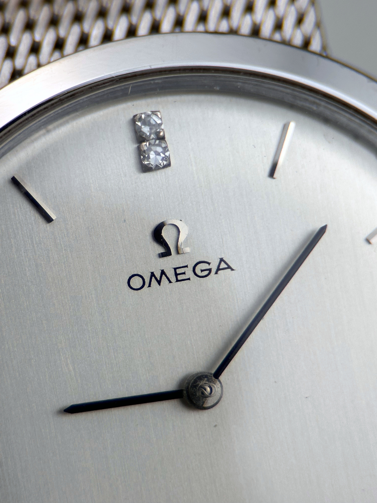 Omega 18K Weißgold 7766 Brillant