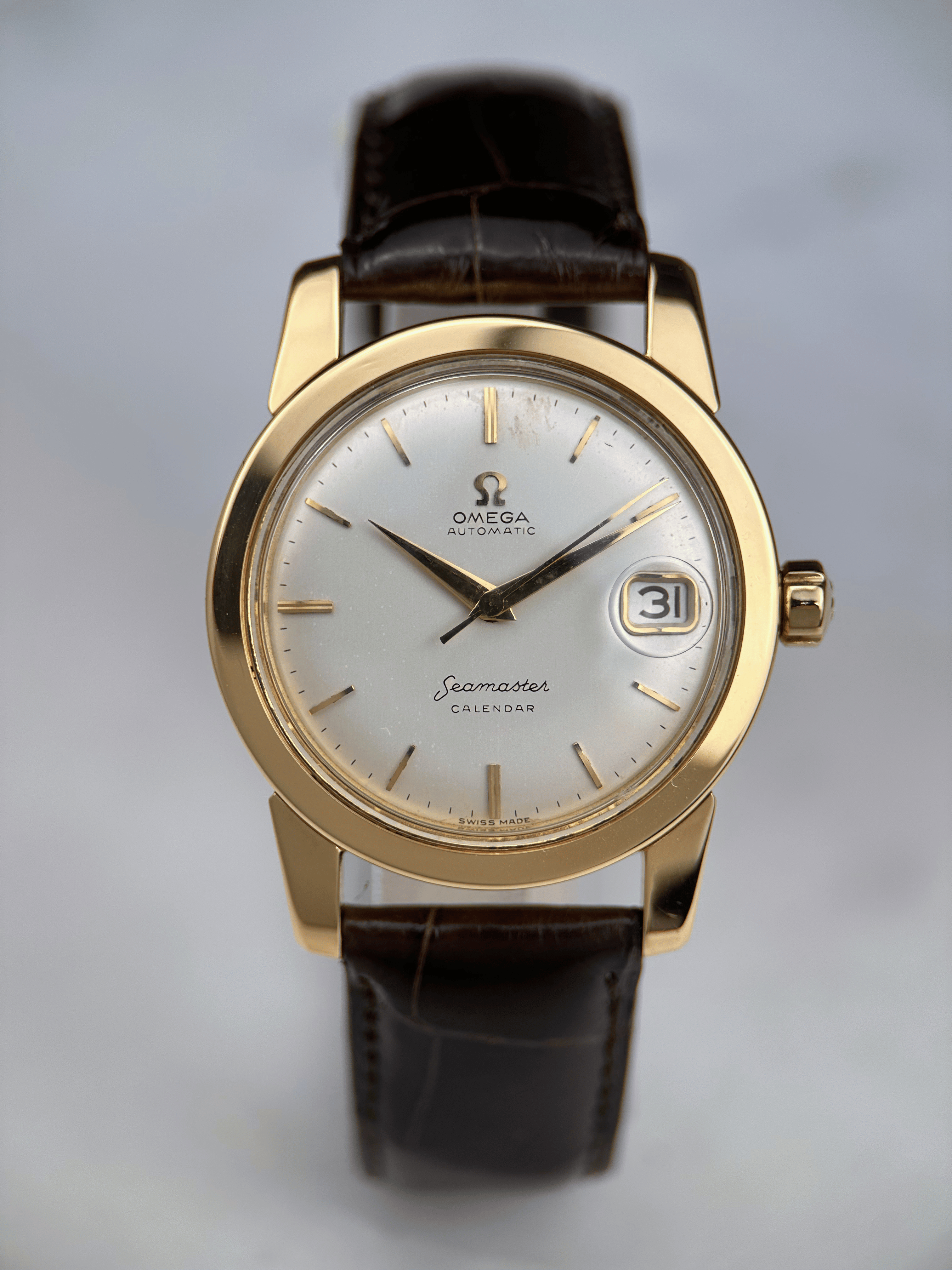 Omega Seamaster 34mm Kalender 2849 18k Gelbgold