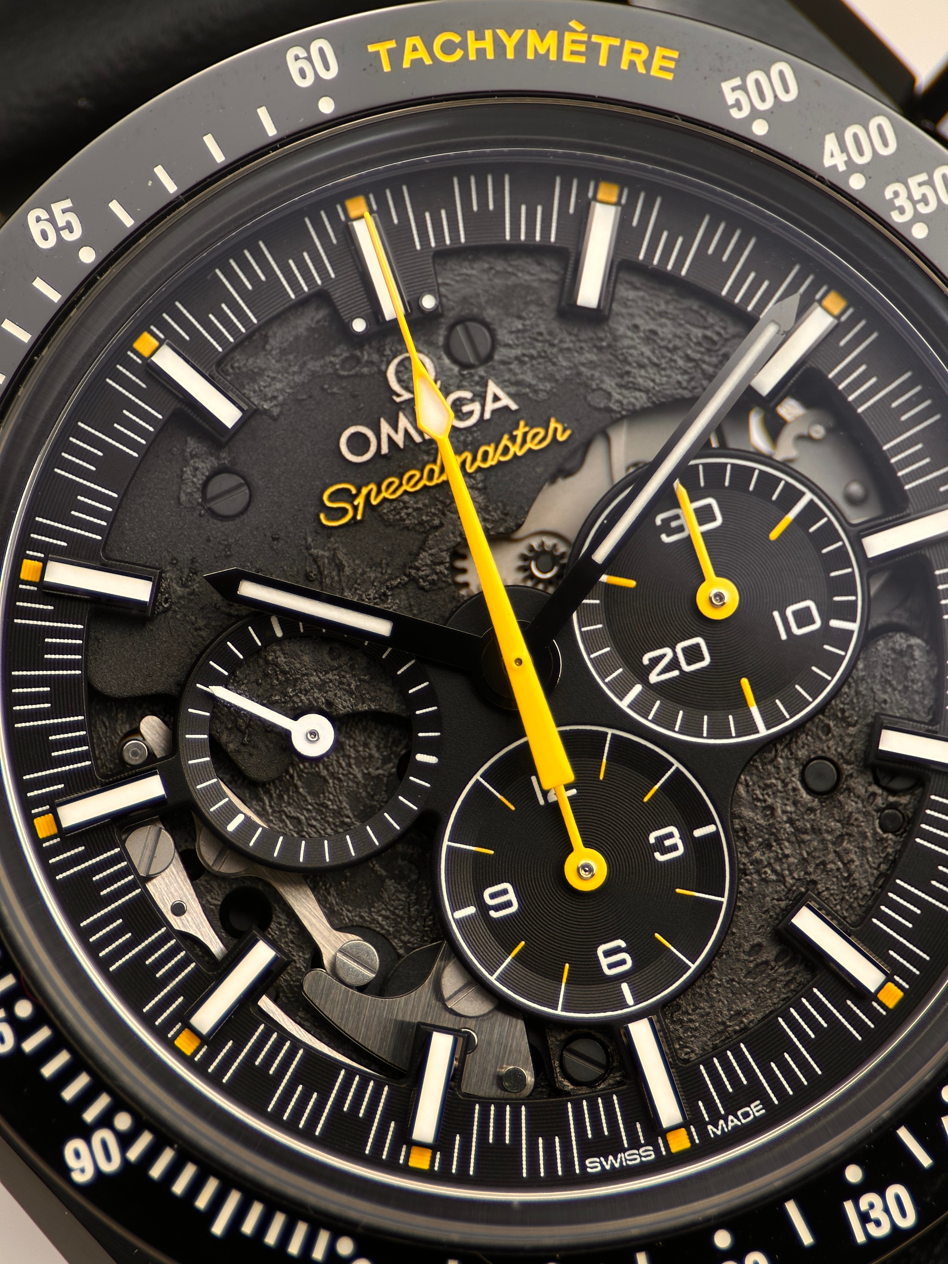 Omega Speedmaster "Dark Side of the Moon Apollo 8" 311.92.44.30.01.001 Fullset 2019