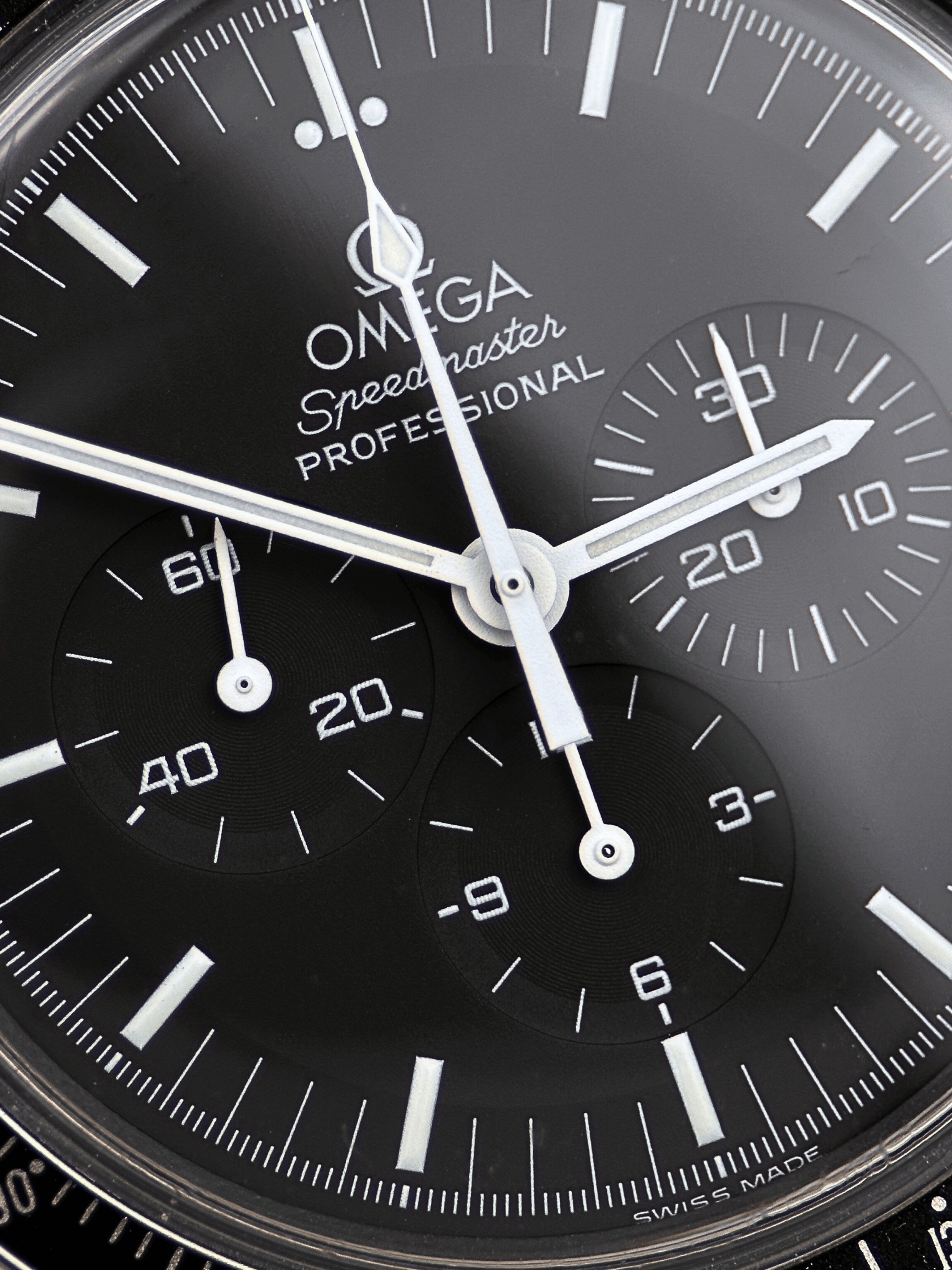 Omega Speedmaster Professional Moonwatch 3560.5000 Apollo XI Limited - Hello Houston Tritium