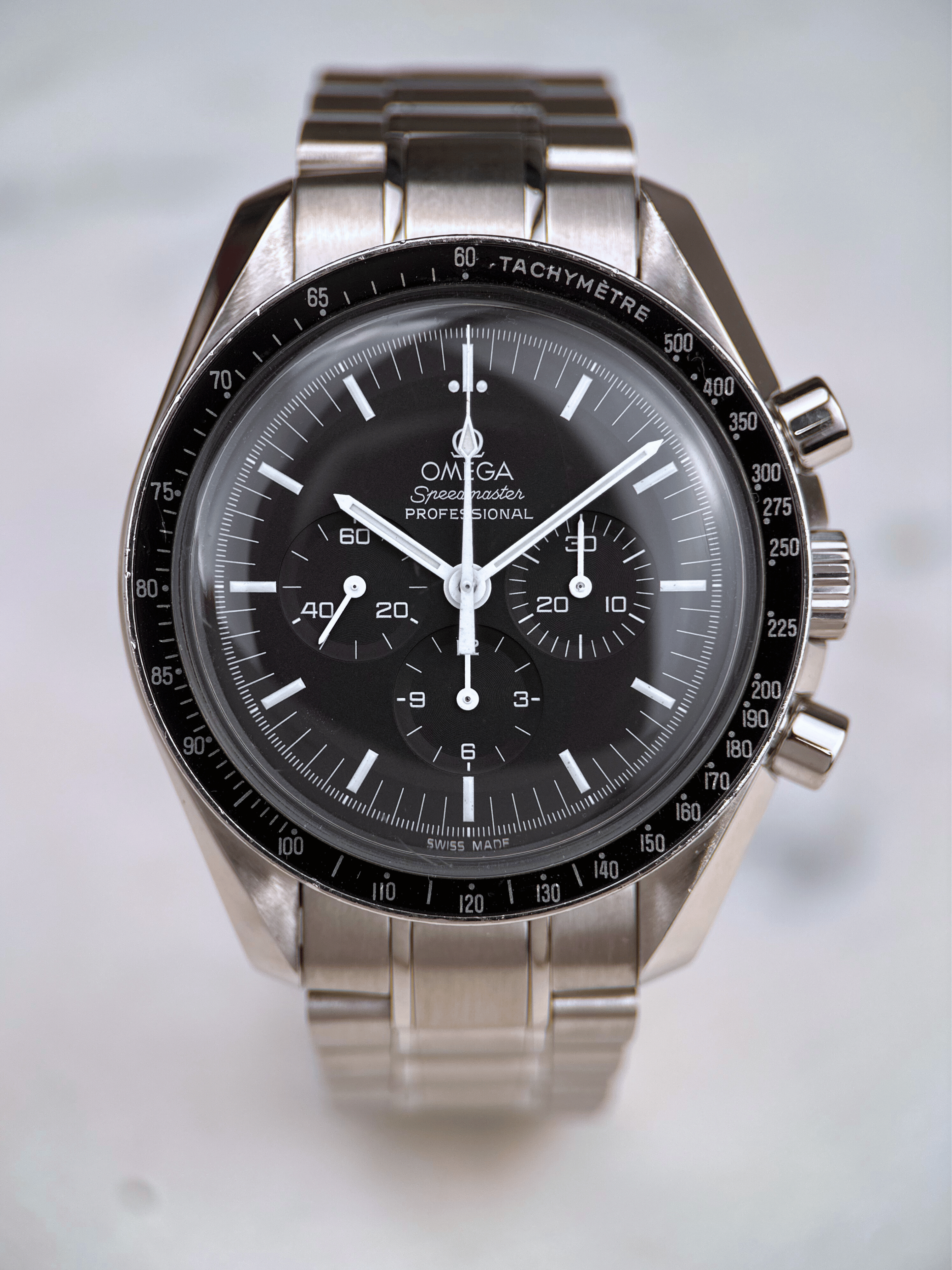 Omega Speedmaster Professional Moonwatch 3570.5000 Org. Box
