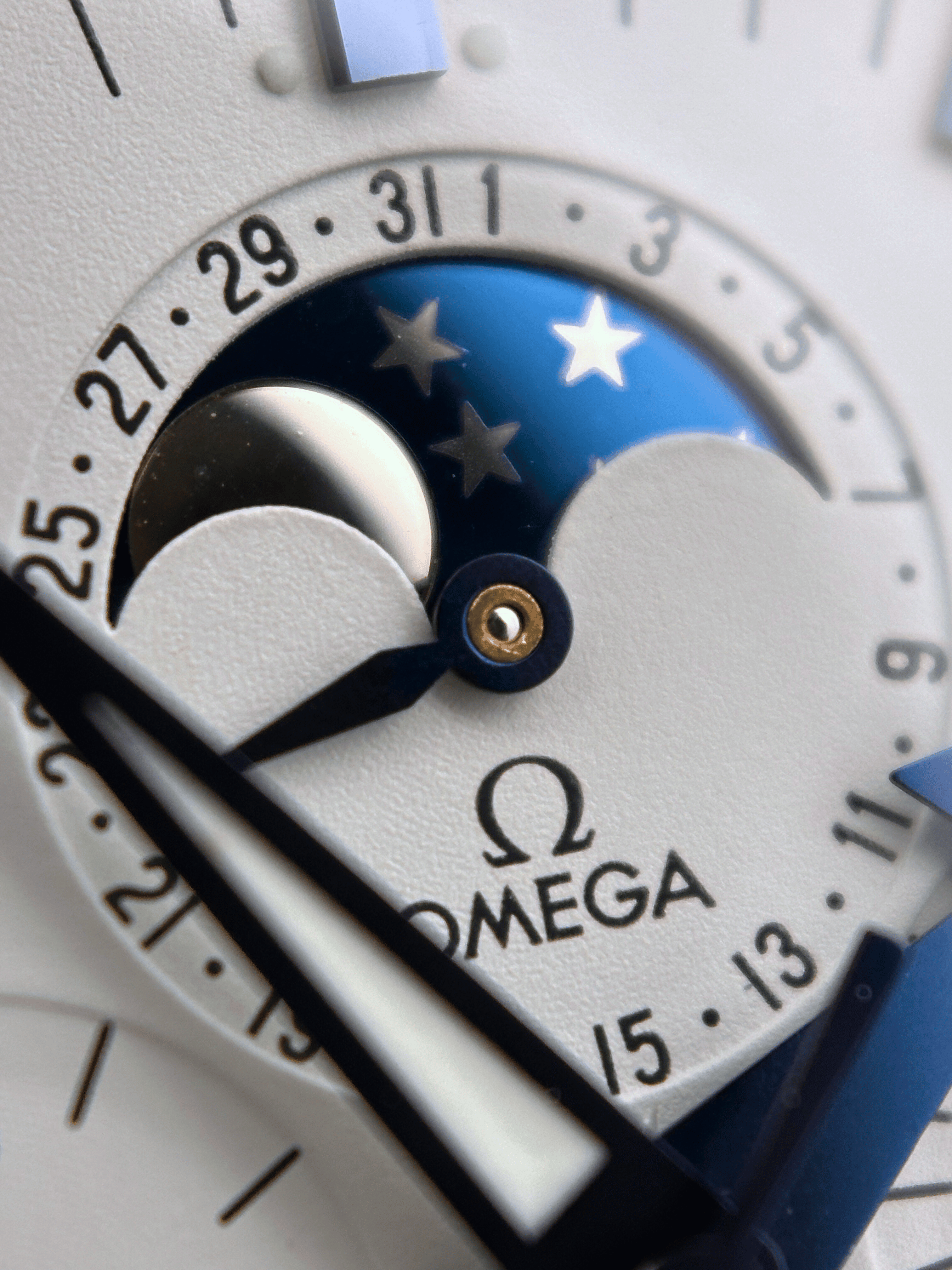 Omega Speedmaster Professional Moonwatch Moonphase Broad Arrow 3575.20.00