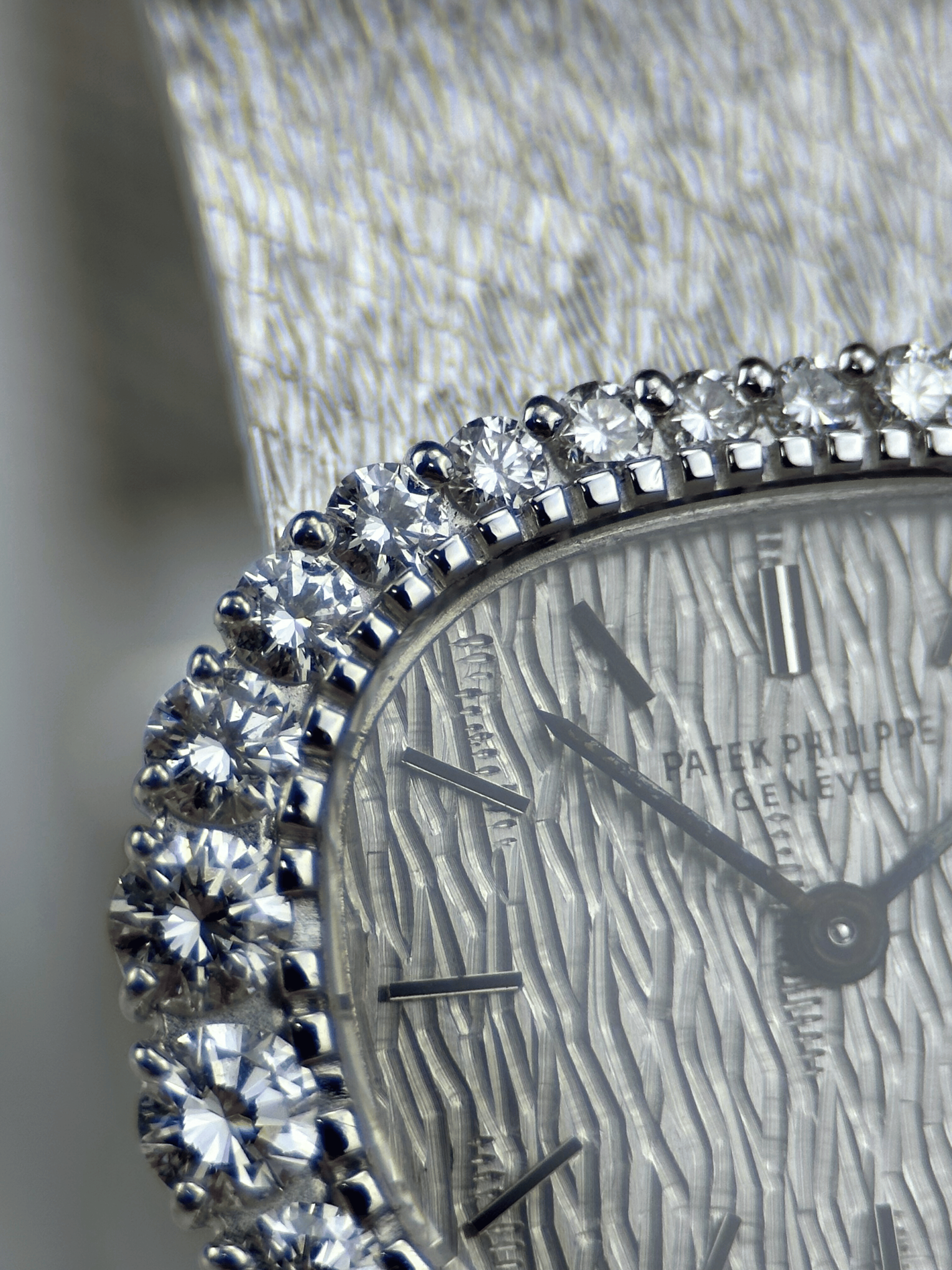 Patek Philippe WG Brillant 3394/1 Org. Papiere 1975