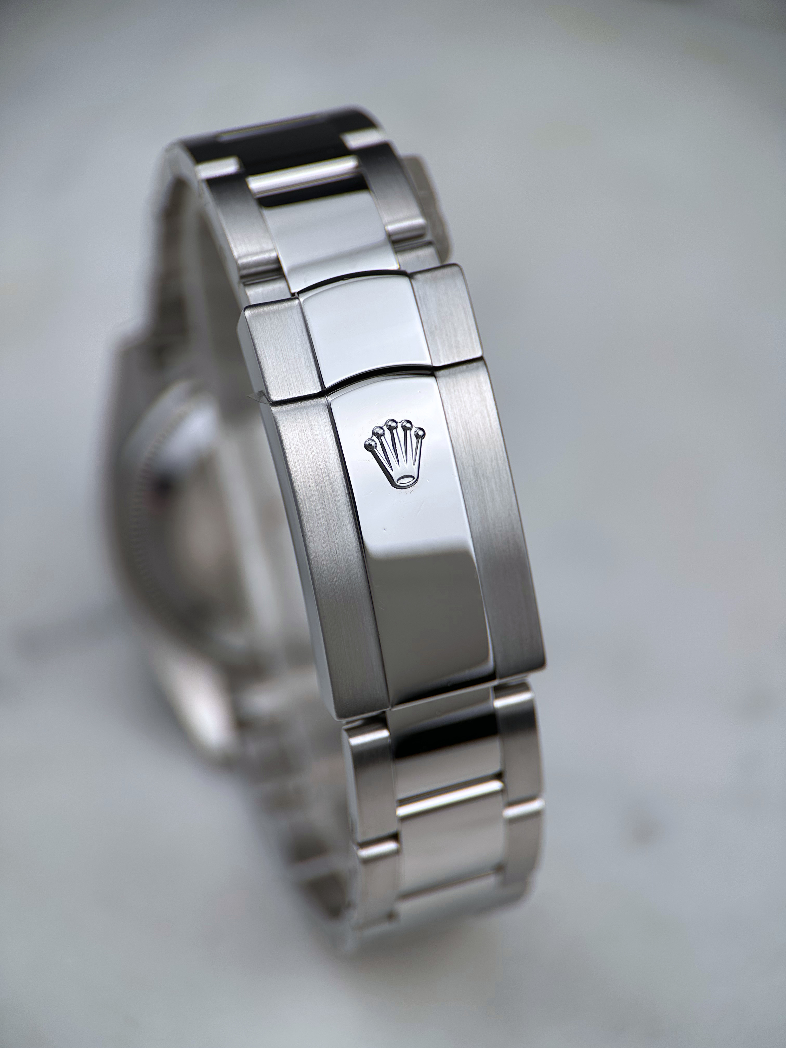 Rolex Date 34 Weiß Brillant 115234 Fullset 2019