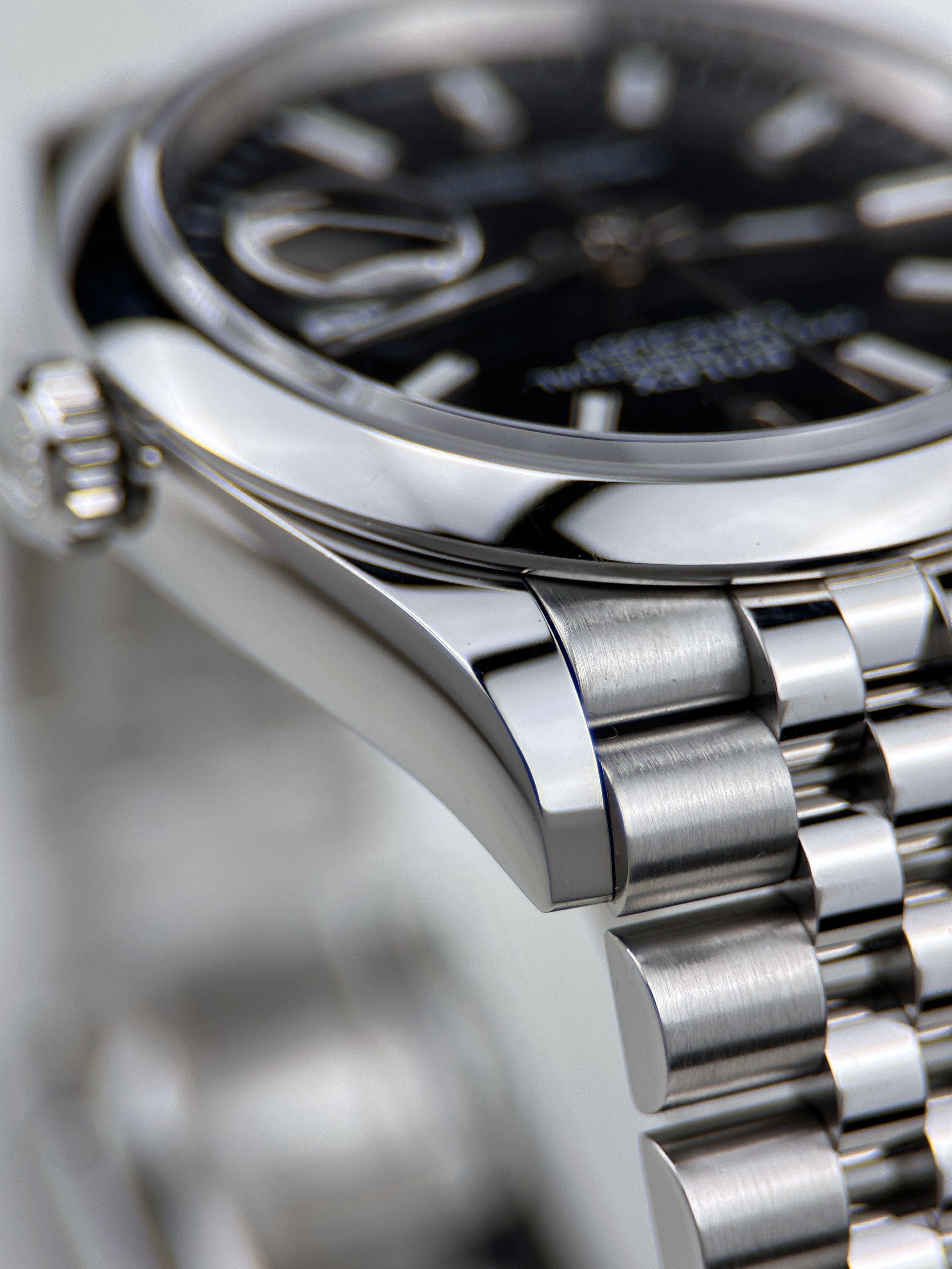 Rolex Datejust 36 Schwarz 126200 Fullset 2021