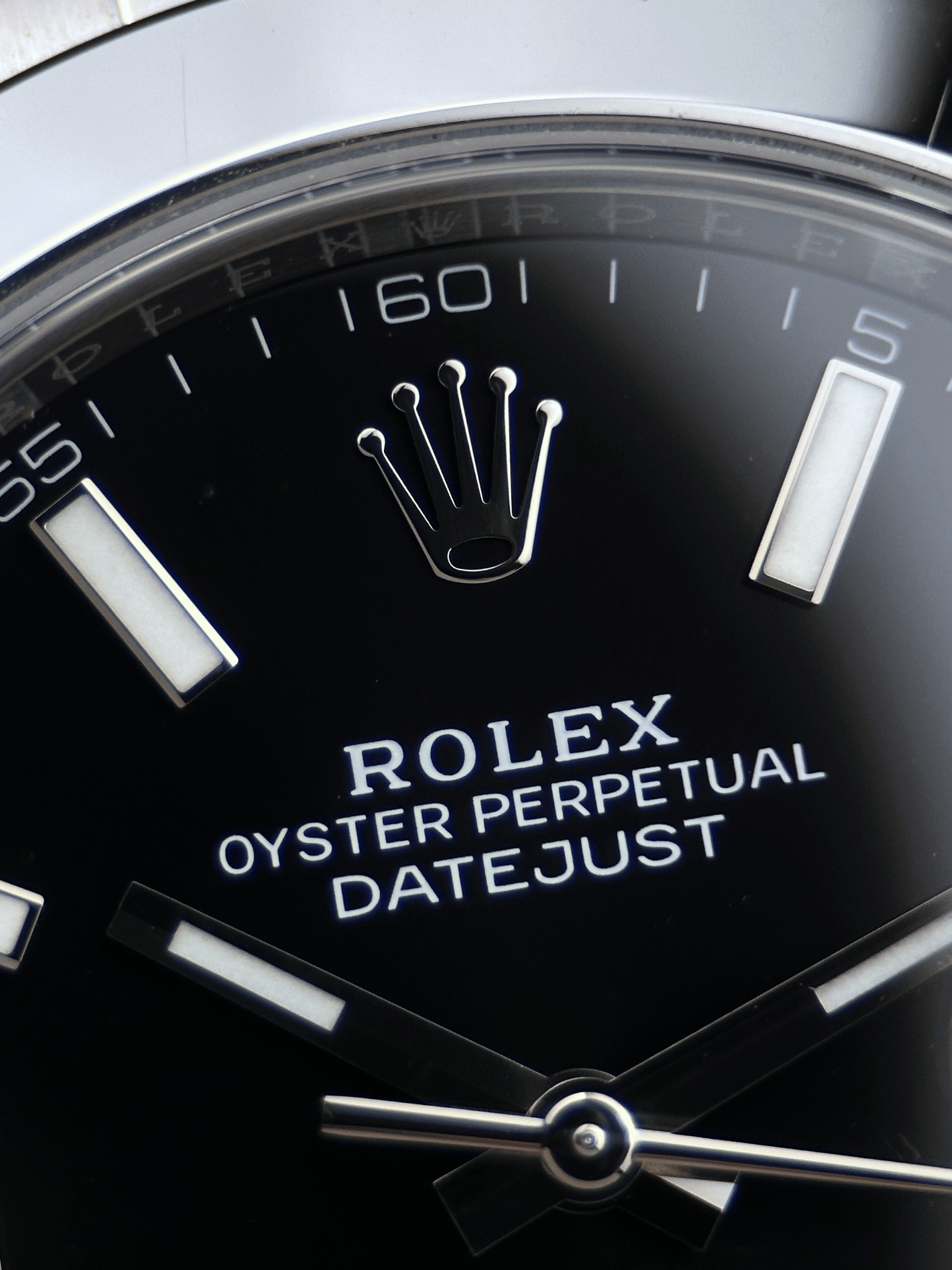 Rolex Datejust 41 Schwarz 126300 Fullset 2021