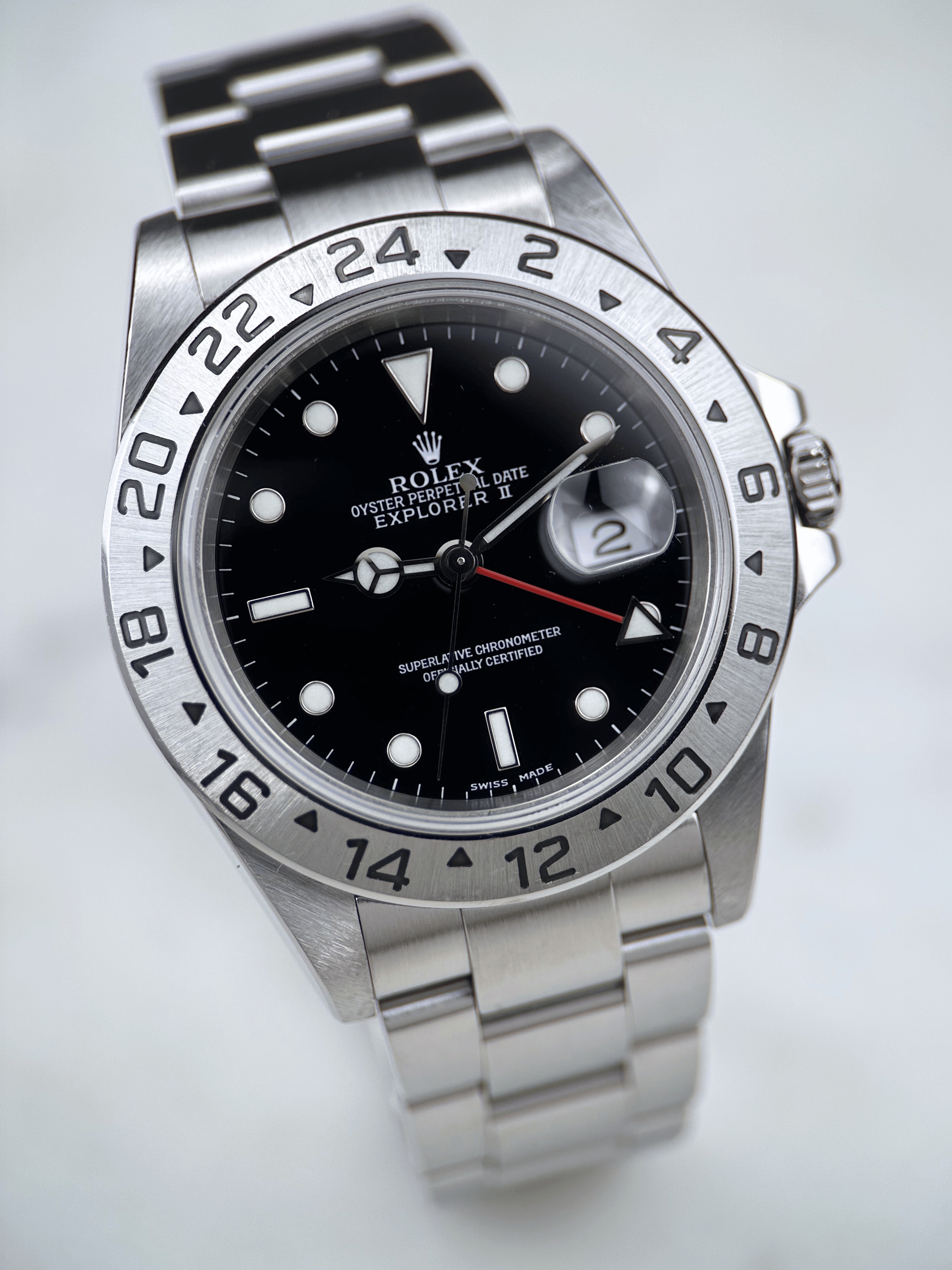Rolex Explorer II Schwarz 16570 P-Serie 2000