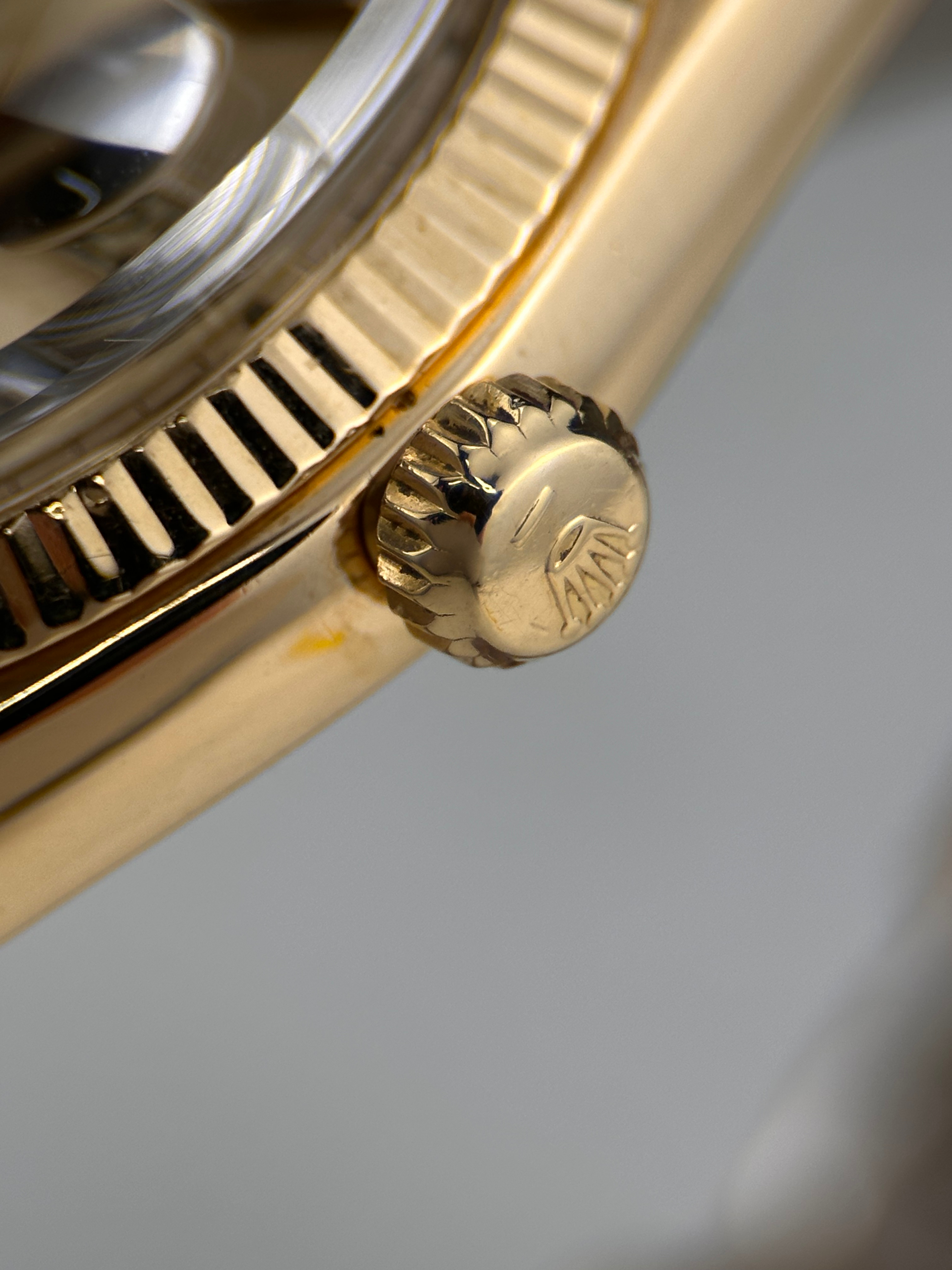 Rolex Oyster Perpetual Date 1503