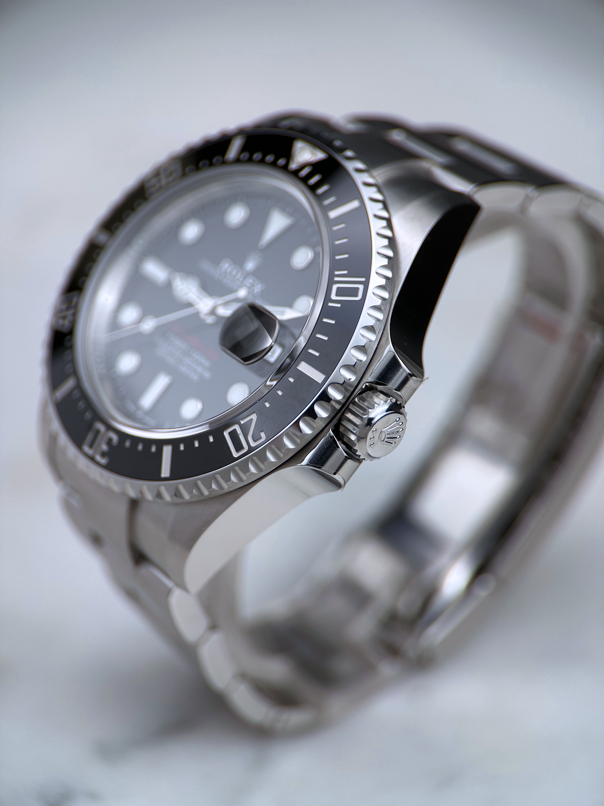 Rolex Sea Dweller Rotschirft 126600 Fullset 2019
