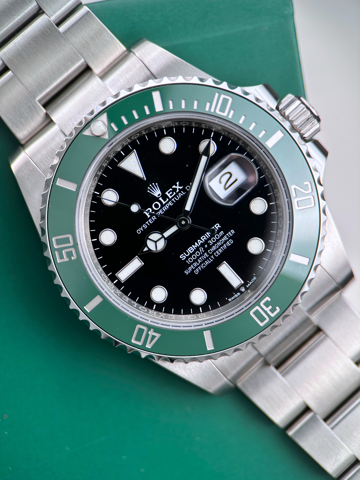 Rolex Submariner Date "Starbucks" 126610LV Fullset 2021